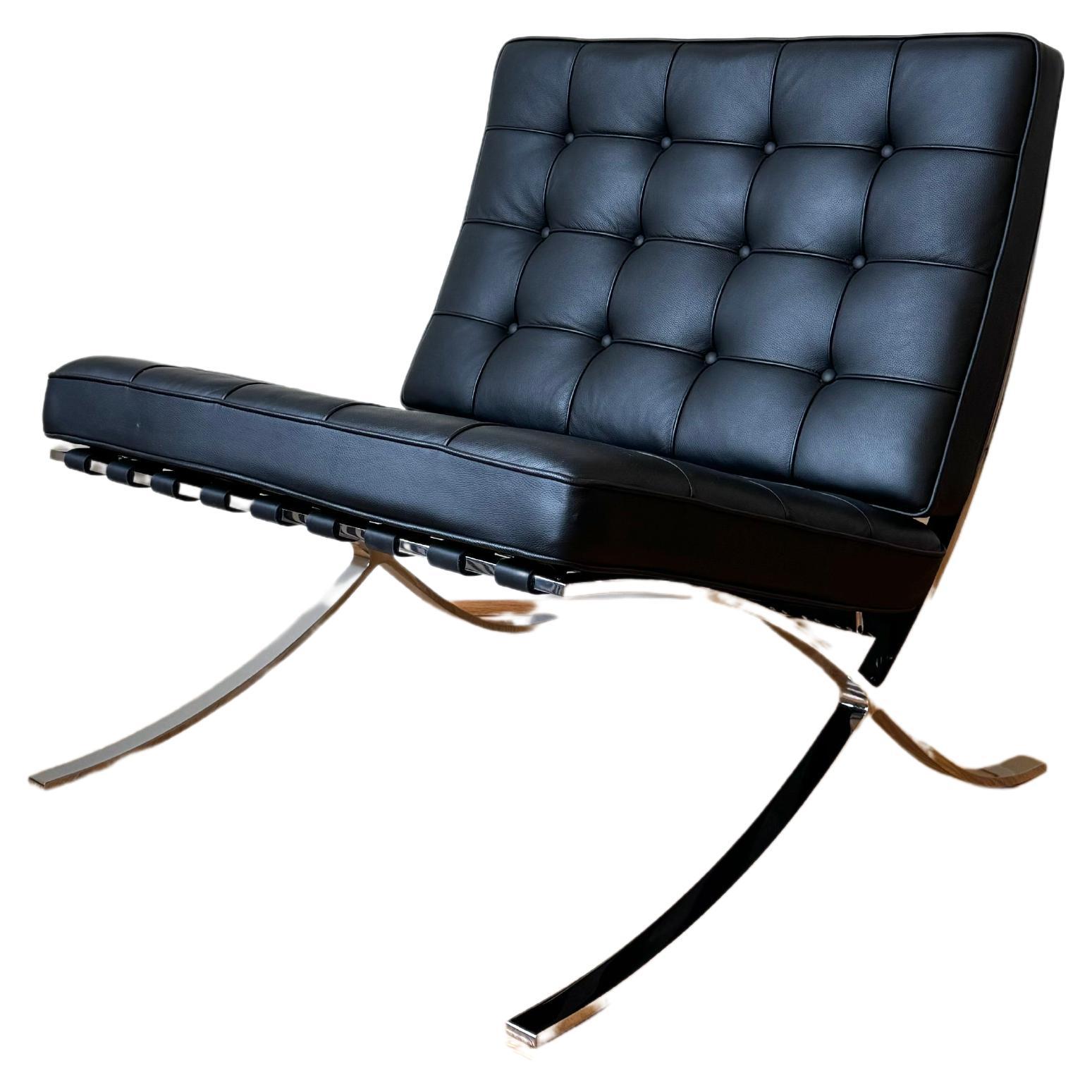 Barcelona Chair by Ludwig Mies van der Rohe for Knoll For Sale