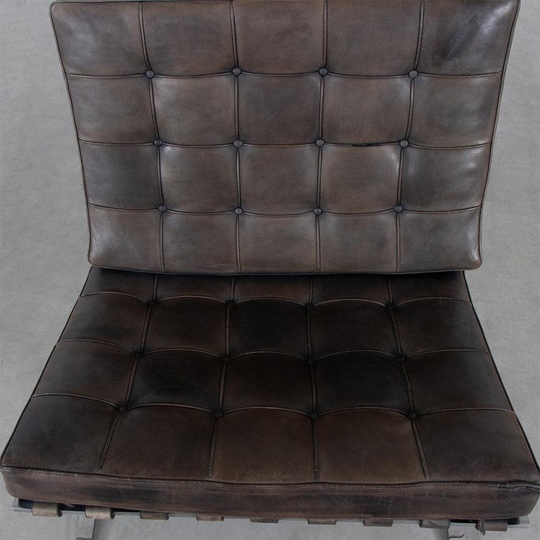 Barcelona Chair by Ludwig Mies van der Rohe in dark brown leather for Knoll For Sale 1