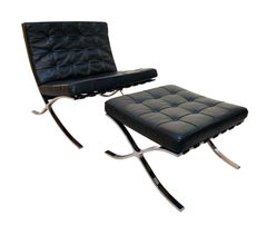 Barcelona Chair with Ottoman, Black Leather, Knoll International, 1960s