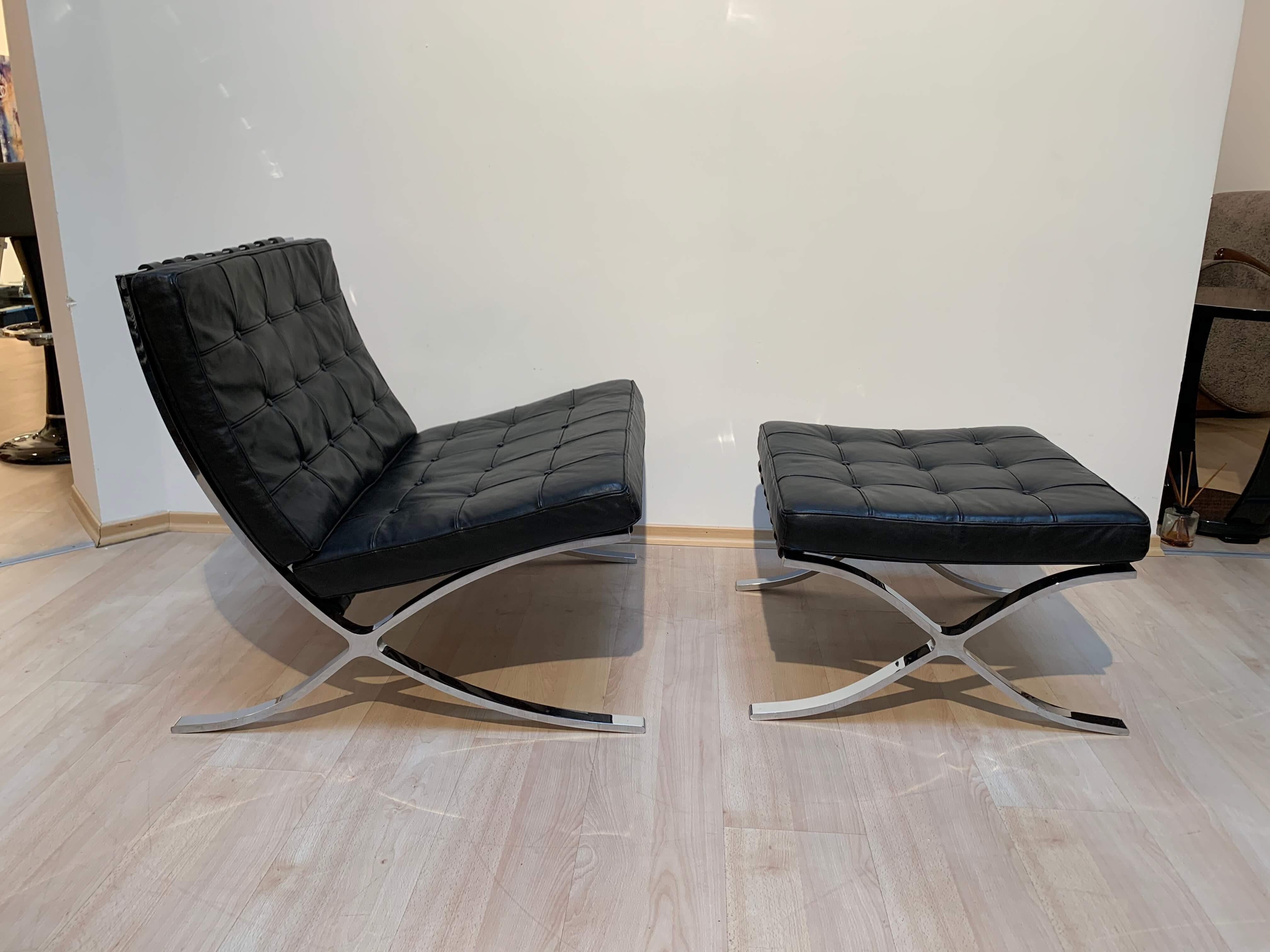 German Barcelona Chair with Ottoman, Black Leather, Knoll International, 1960s