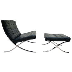 Barcelona Stuhl mit Ottomane:: Schwarzes Leder:: Knoll International:: 1960er Jahre