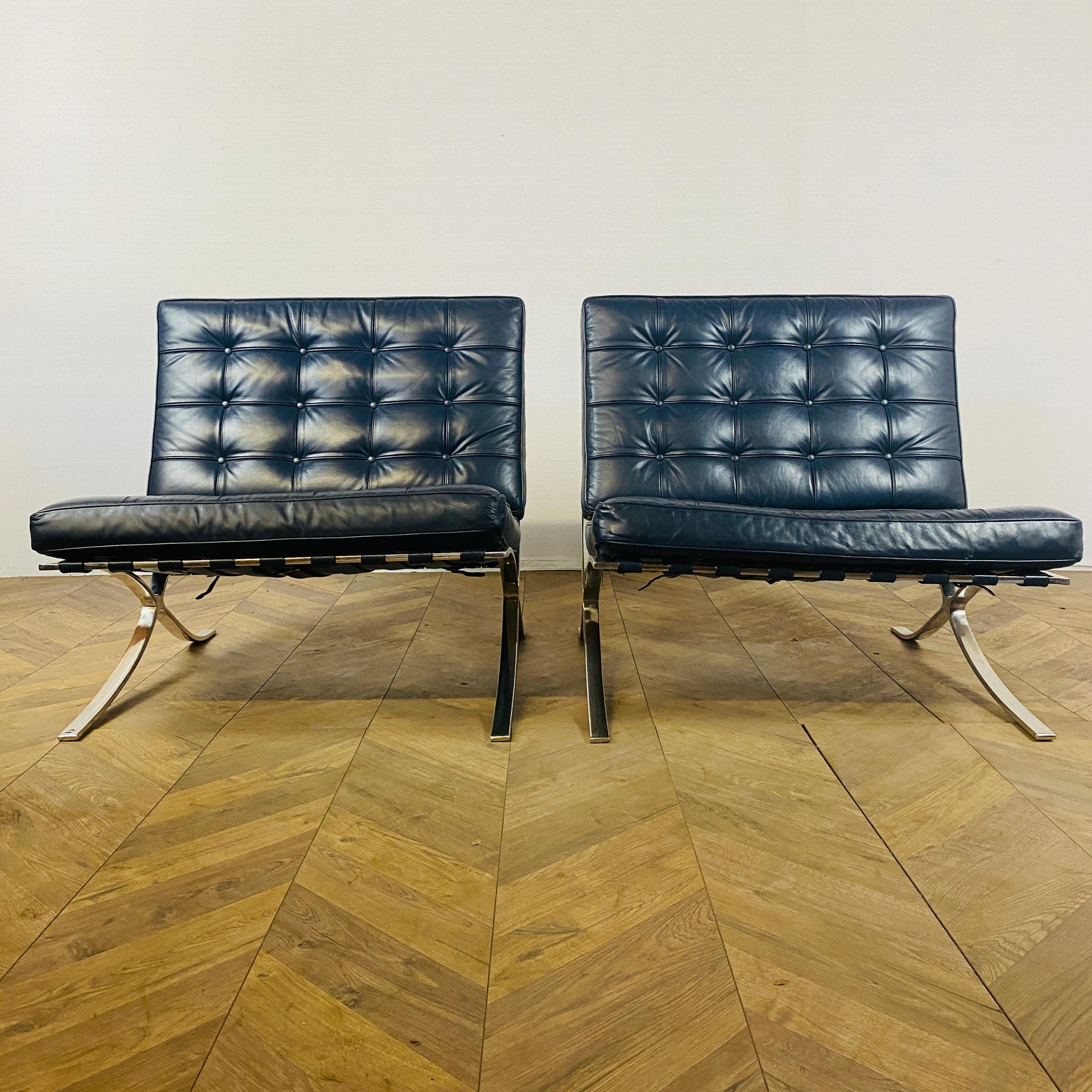 Barcelona Chairs Designed by Ludwig Mies Van Der Rohe, Blue Leather, Set of 2 In Good Condition In Ely, GB