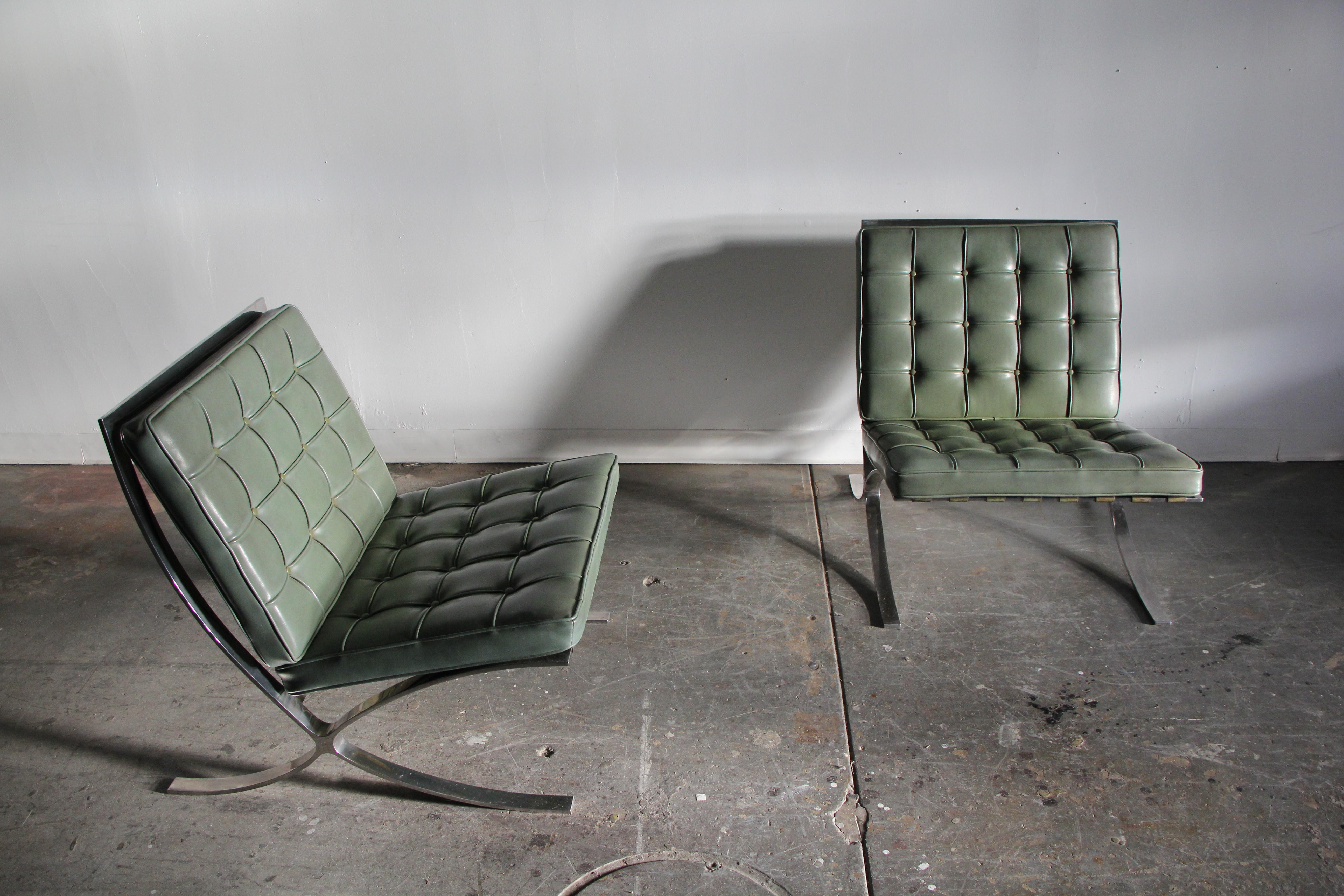 Barcelona Chairs from Richard Neutra's Lovell Health House, 1940s For Sale 3