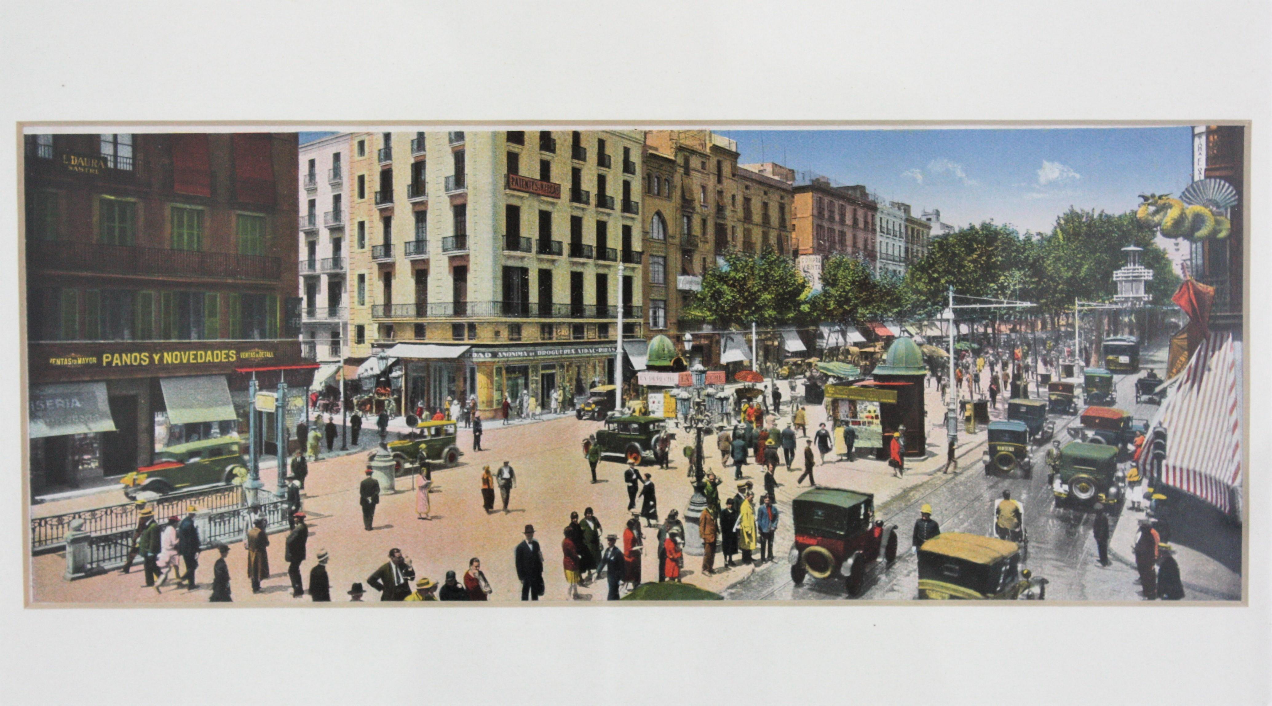 Ensemble de quatre estampes encadrées, vues de la ville de Barcelone  en vente 1