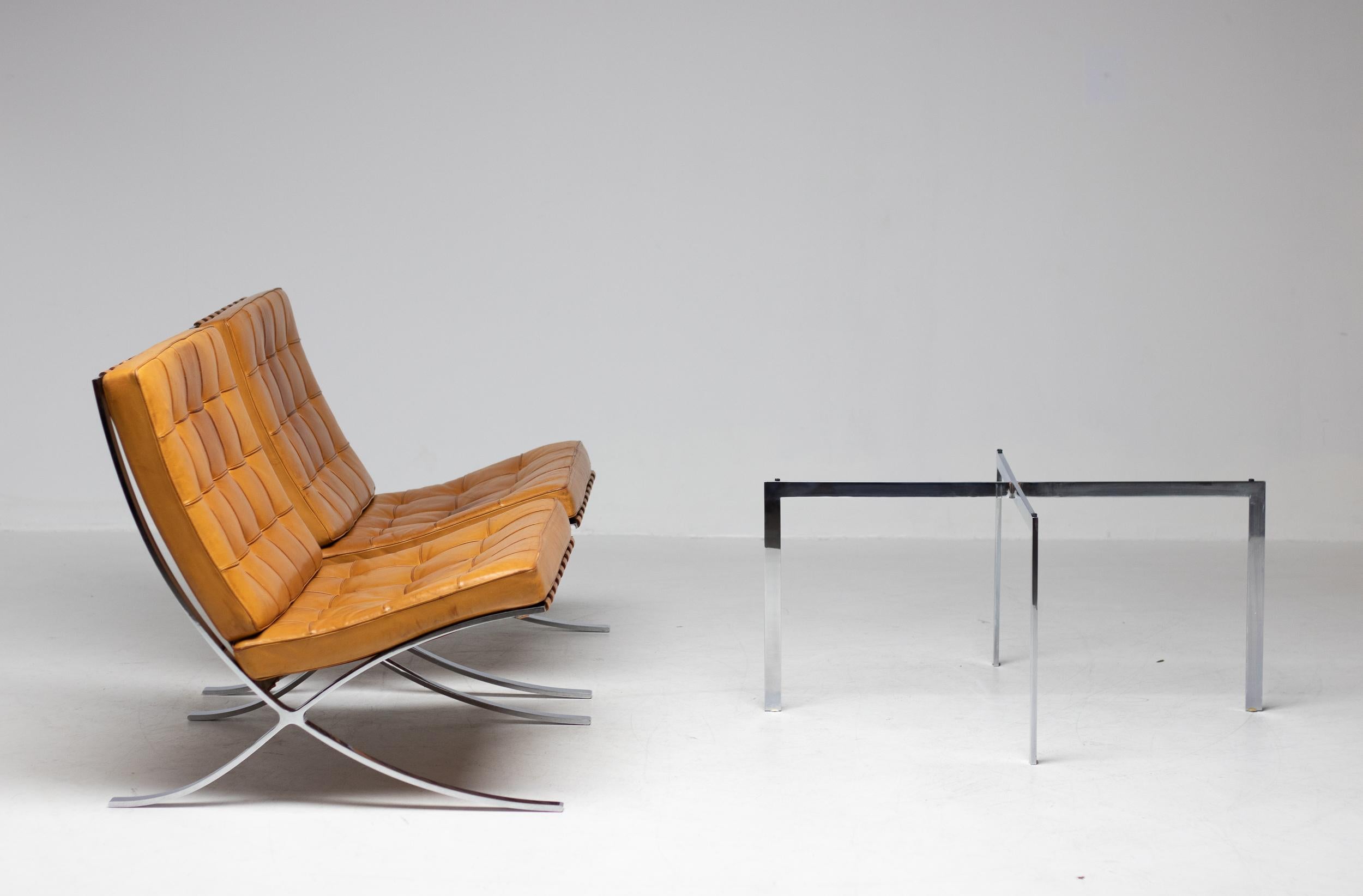Bauhaus Tavolino Barcelona di Mies Van Der Rohe per Knoll in vendita
