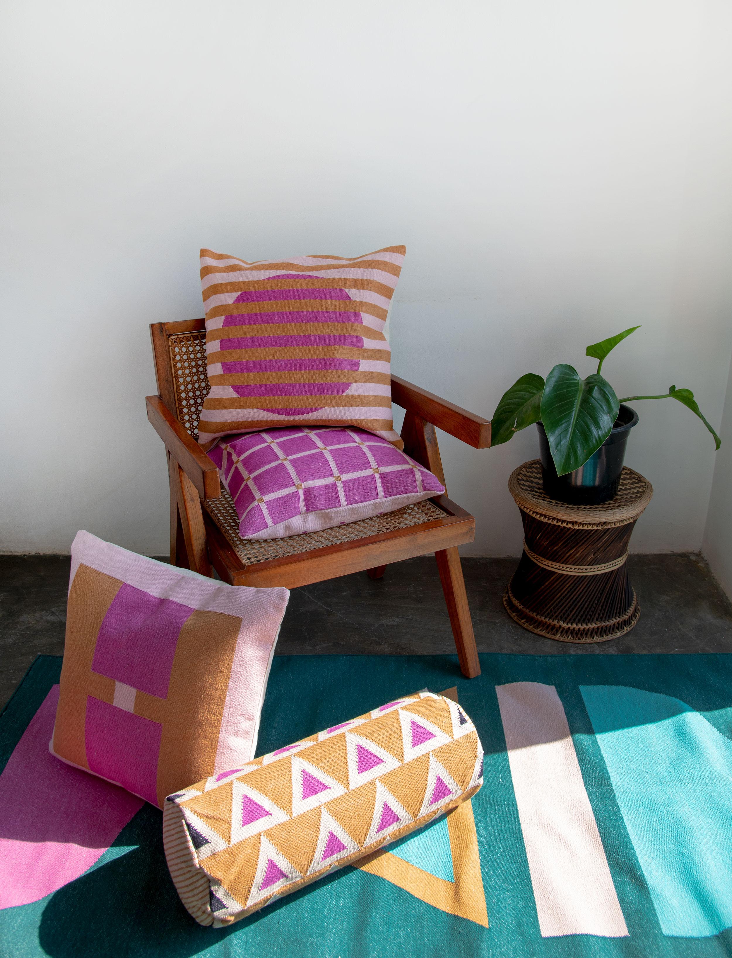 This geometric throw pillow has been ethically hand woven by artisans in Rajasthan, India, using a traditional weaving technique which is native to this region.

The purchase of this handcrafted pillow helps to support the artisans and preserve