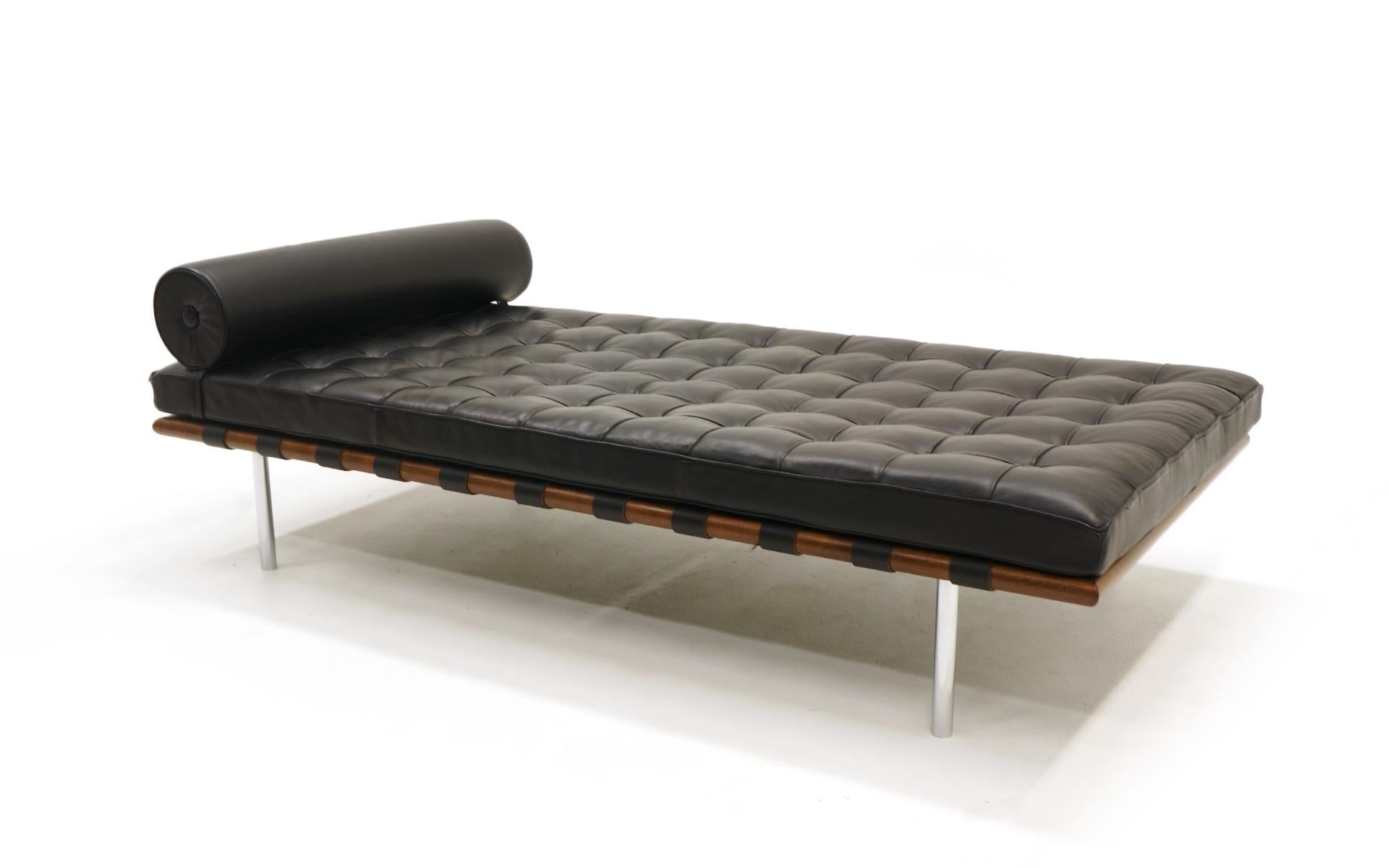 Ludwig Mies van der Rohe Barcelona daybed for Knoll. Walnut frame, steel legs with polished finish, black Leather is in very good to excellent condition. No rips, tears or distracting scratches.