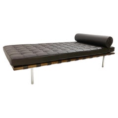 Vintage Barcelona Daybed by Ludwig Mies van der Rohe for Knoll, Black Leather, 1990s