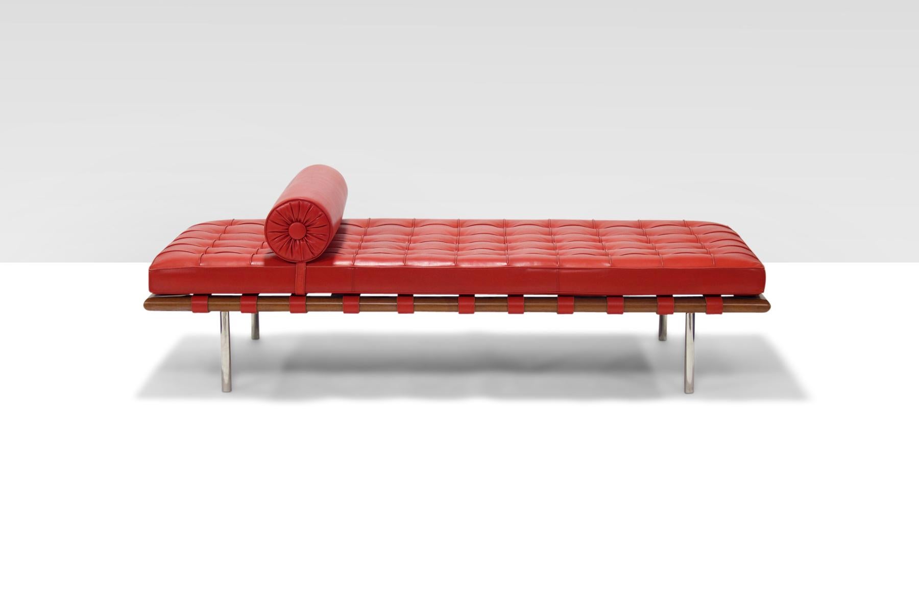 Iconic Mies van der Rohe daybed manufactured by Knoll in walnut and red leather. Designed in 1930 by the renowned architect. Signed and in excellent vintage condition.