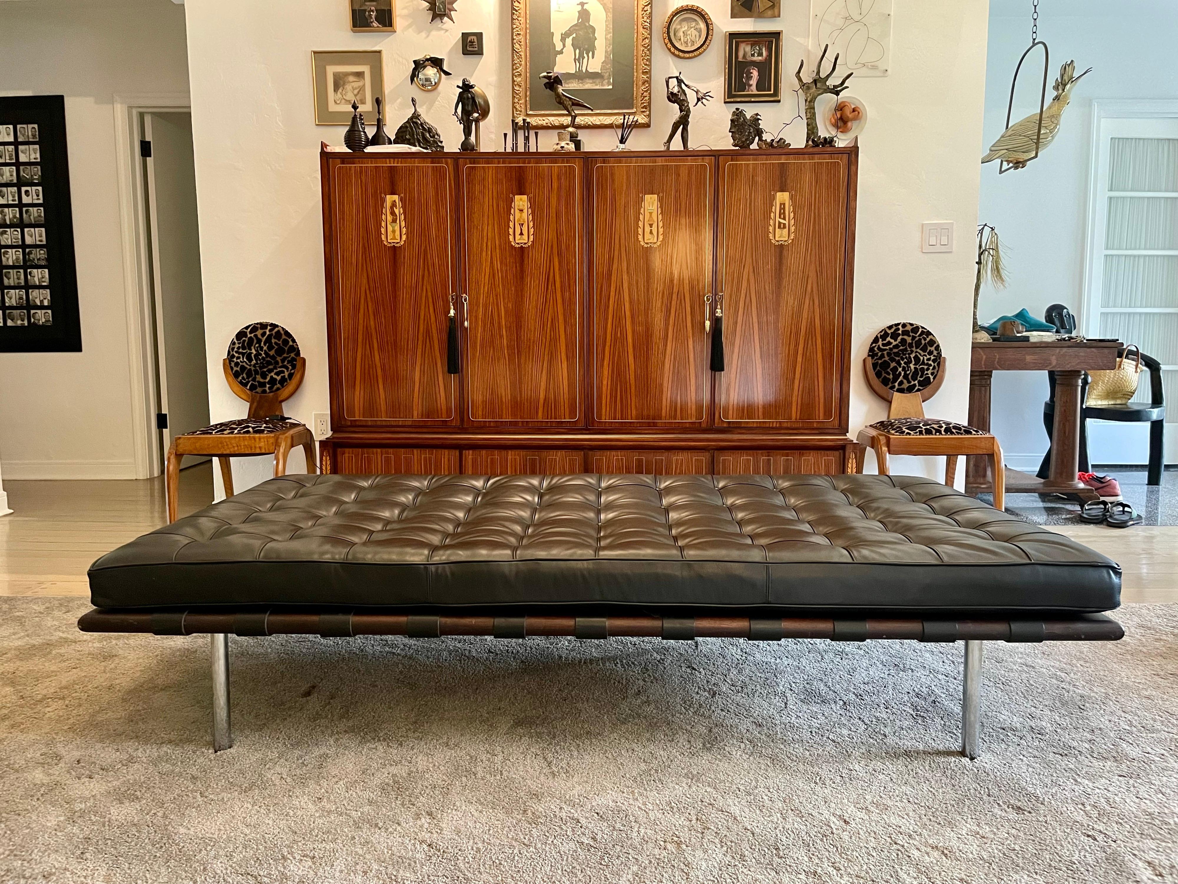 Barcelona Daybed by Ludwig Mies Van der Rohe for Knoll in Black Leather 1