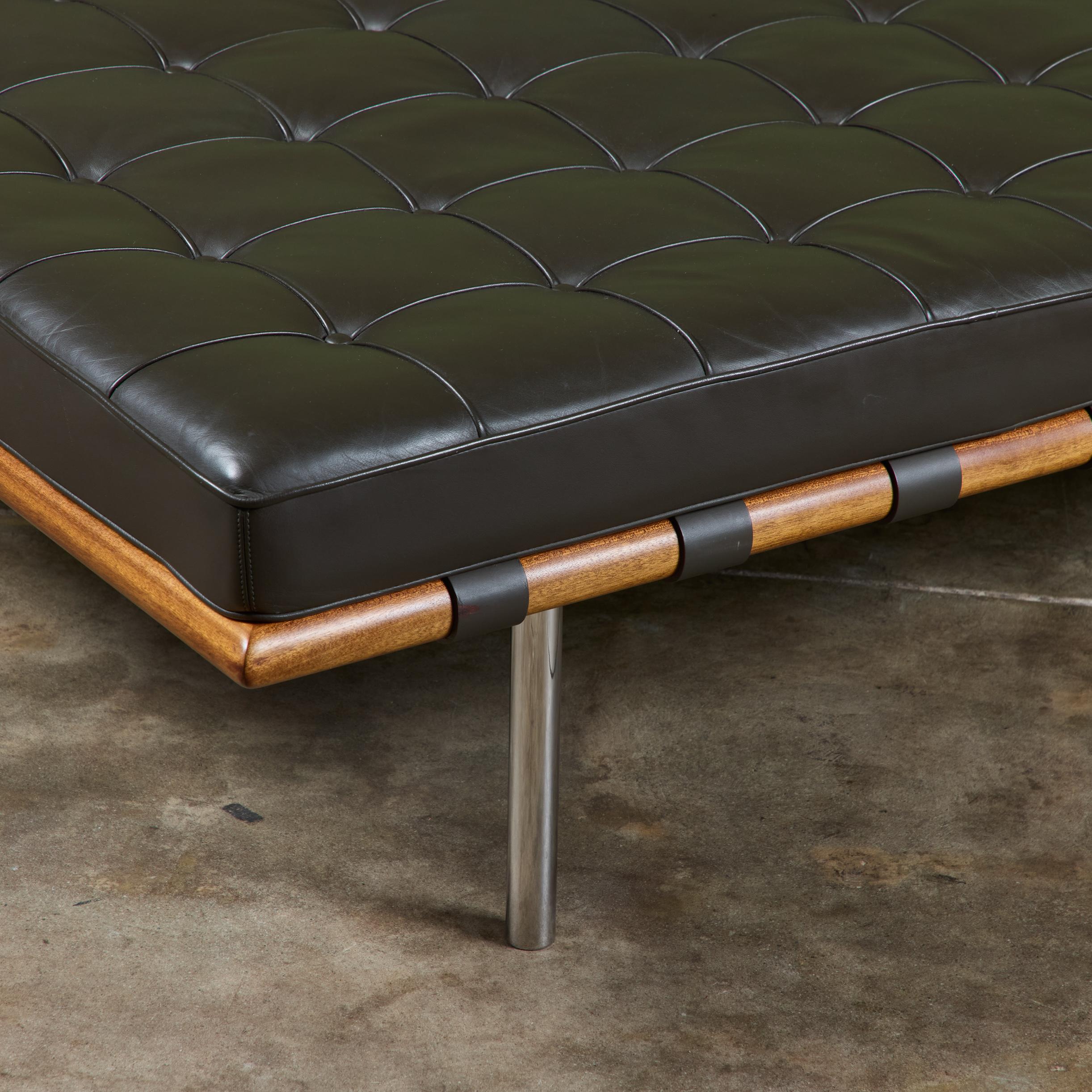 Barcelona Daybed by Mies van der Rohe for Knoll For Sale 8