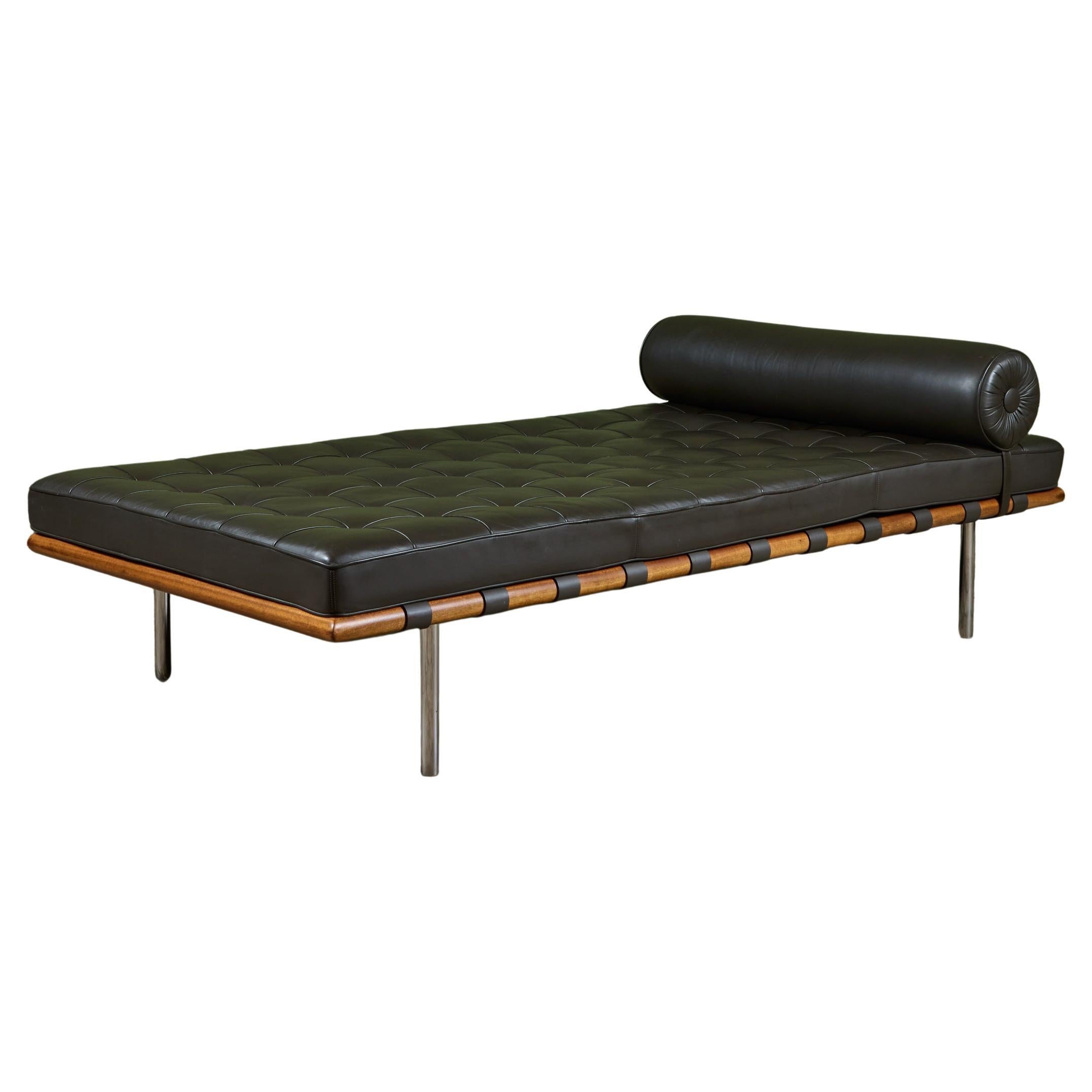 Barcelona Daybed by Mies van der Rohe for Knoll
