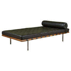 Daybed Barcelona de Mies van der Rohe para Knoll