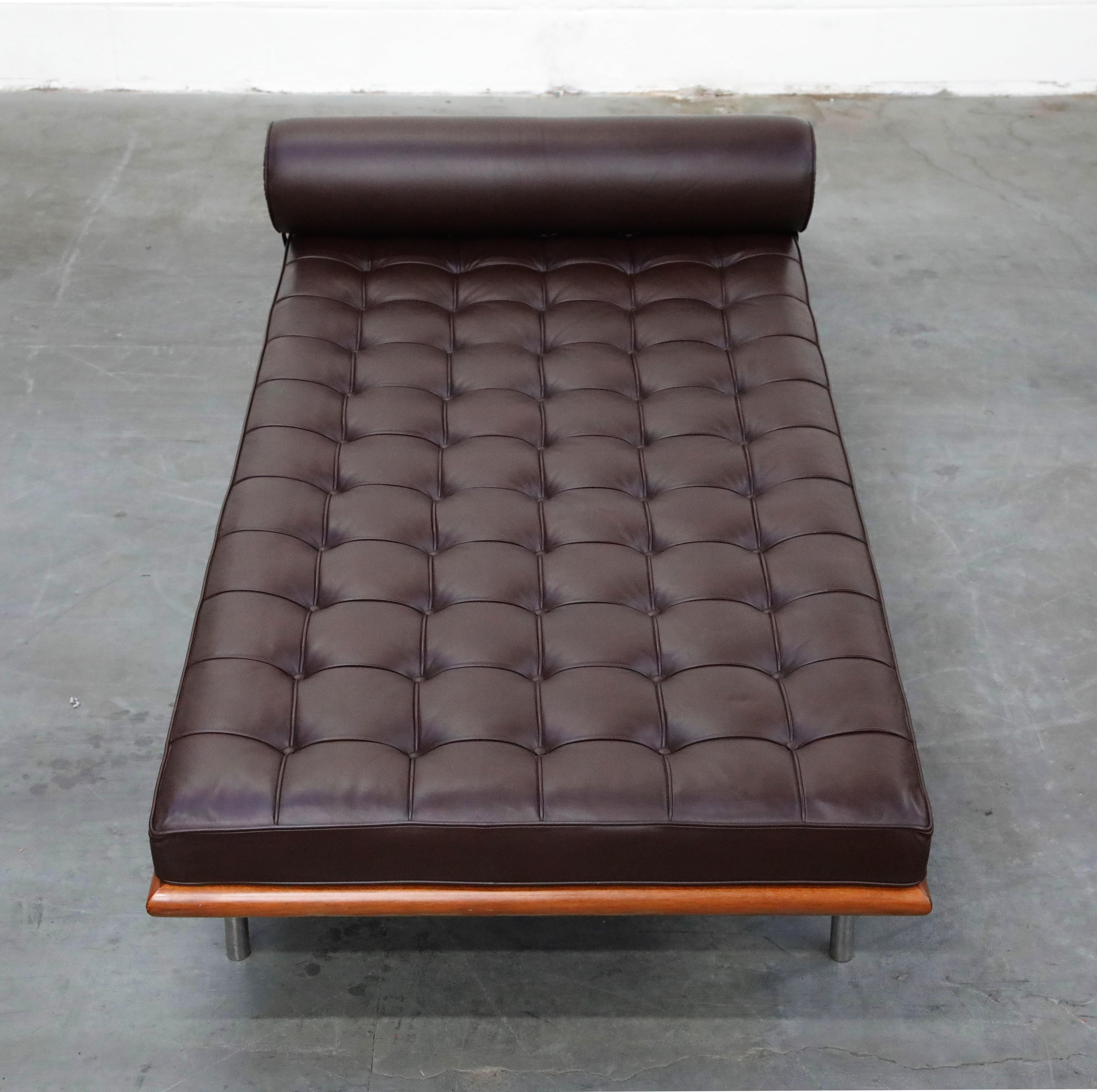 Contemporary Barcelona Daybed by Mies Van Der Rohe for Knoll in Dark Brown Leather, Signed