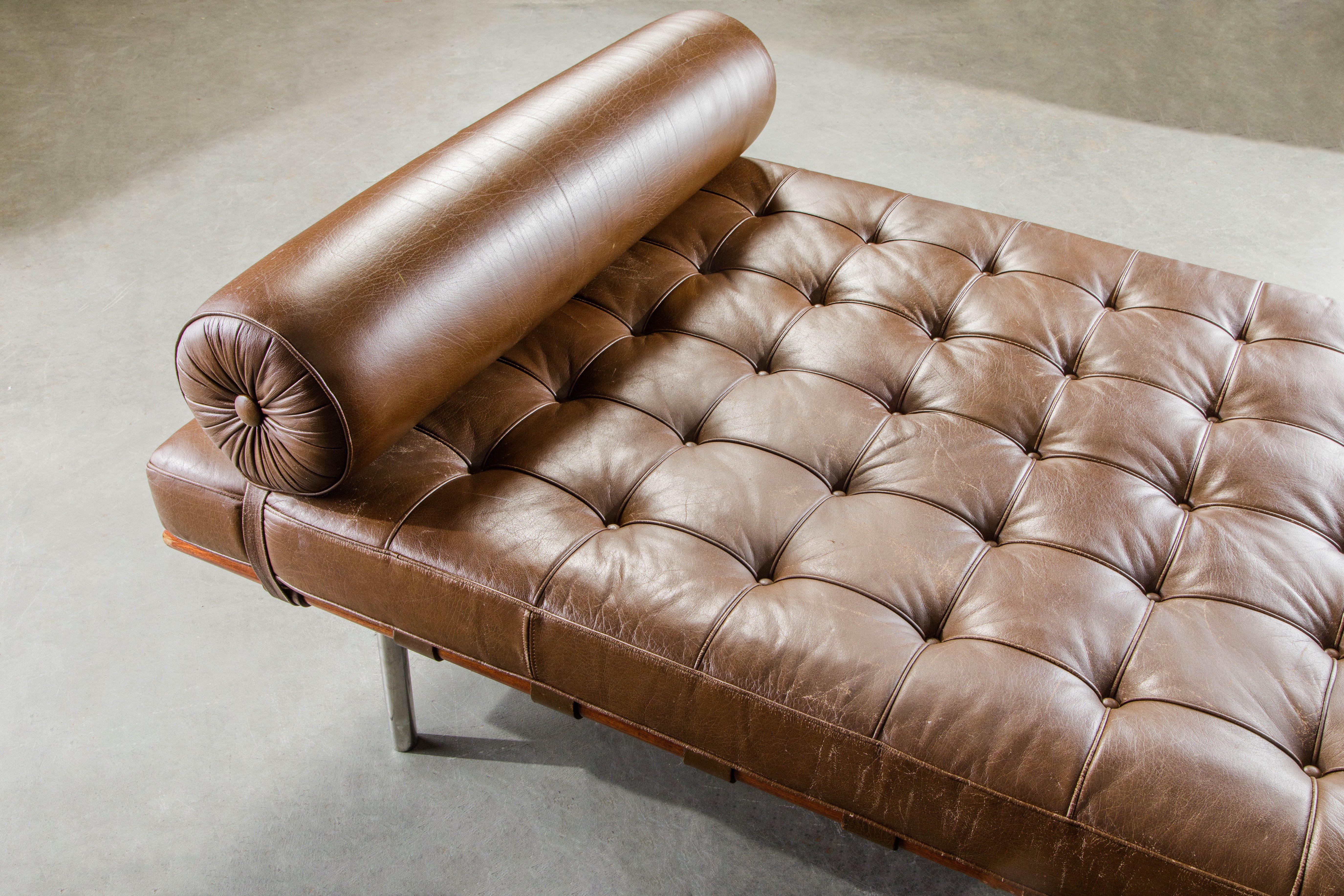 Mid-20th Century Barcelona Daybed by Mies Van Der Rohe for Knoll International, 1960s, Signed