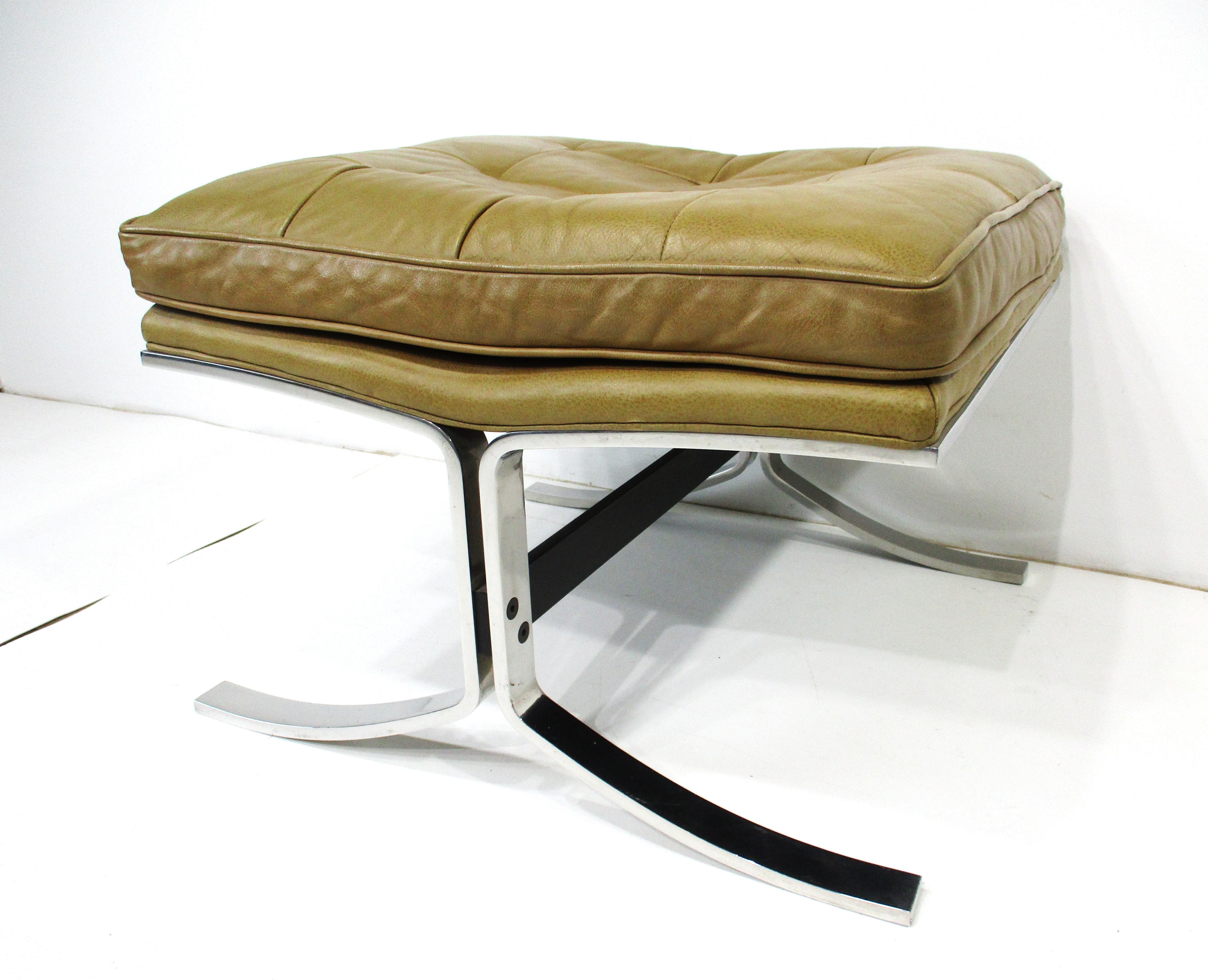 20th Century Barcelona Knoll Styled Leather Chrome Ottoman / Stool For Sale