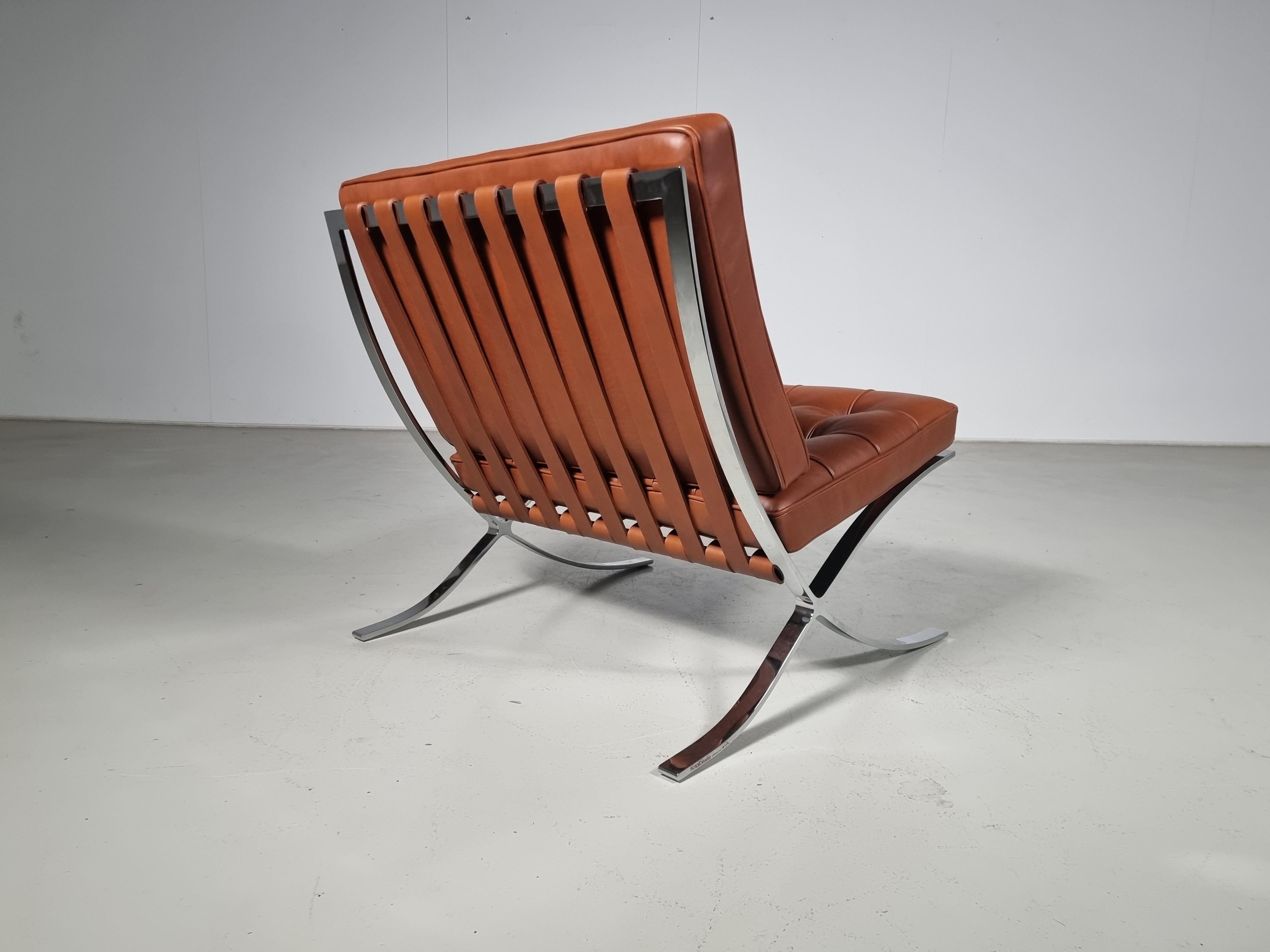 Mid-Century Modern Barcelona lounge chair by Mies van der Rohe for Knoll International
