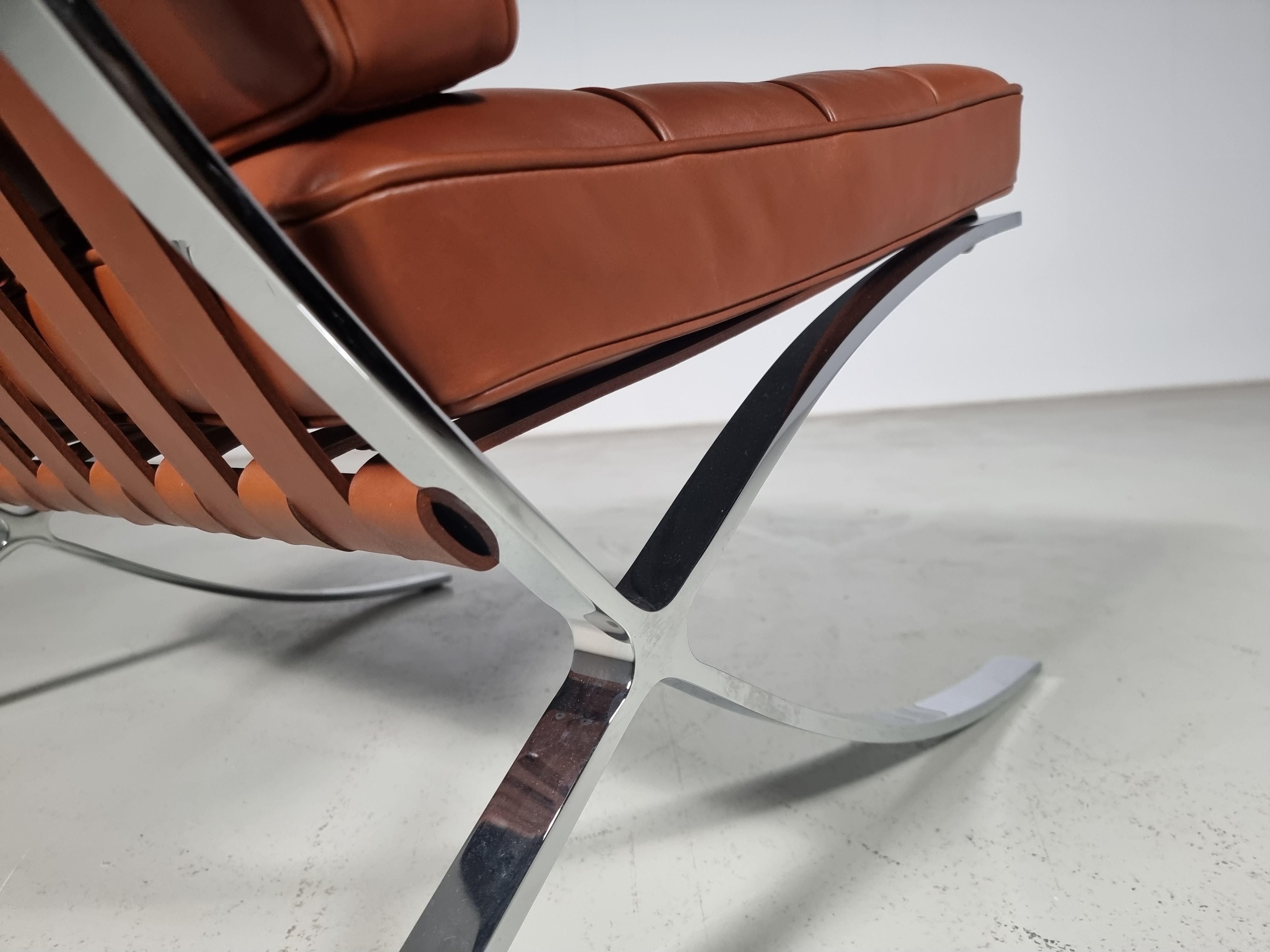Leather Barcelona lounge chair by Mies van der Rohe for Knoll International