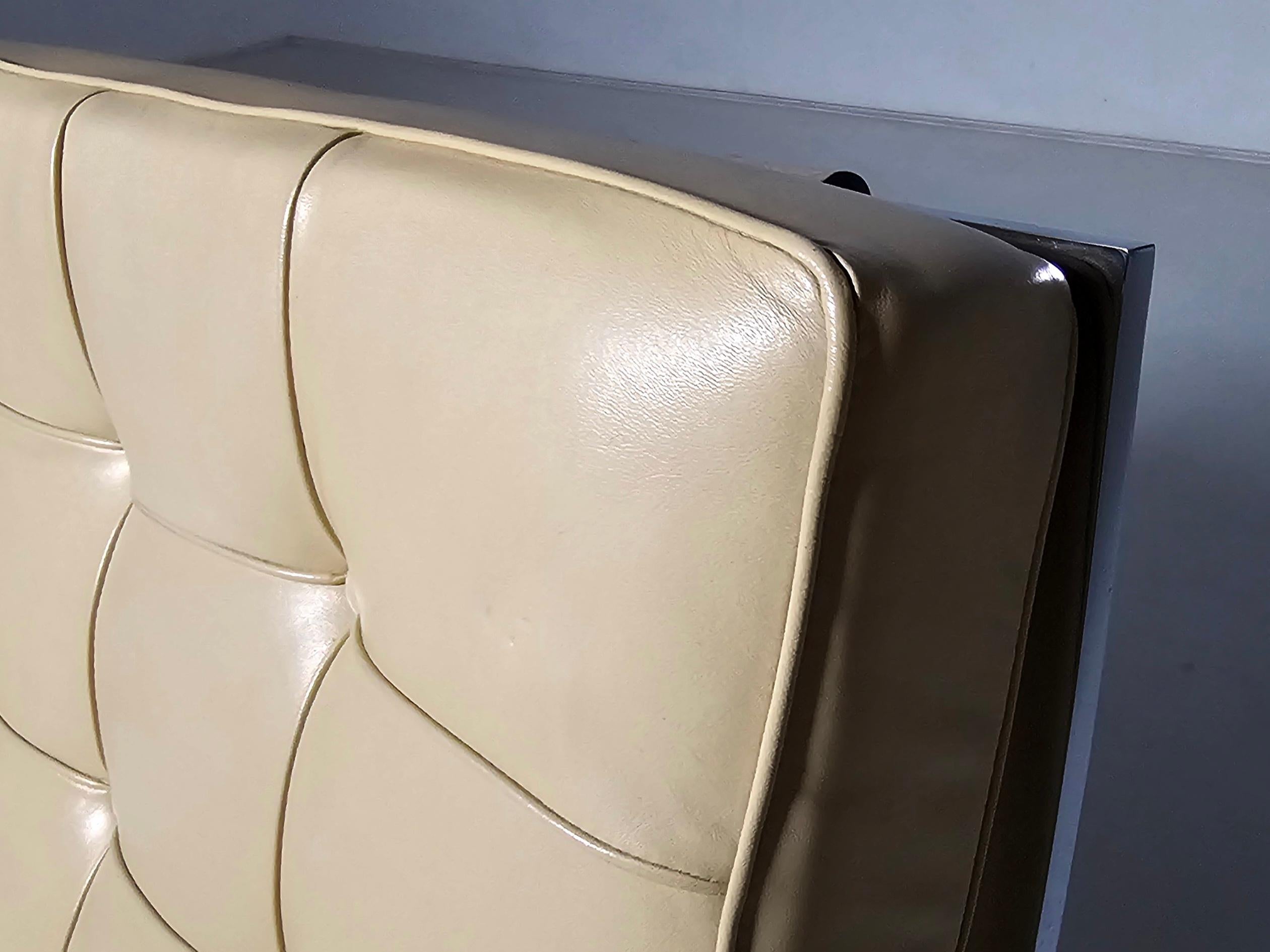 Barcelona-Sessel von Mies van der Rohe für Knoll International, 1960er Jahre (20. Jahrhundert) im Angebot