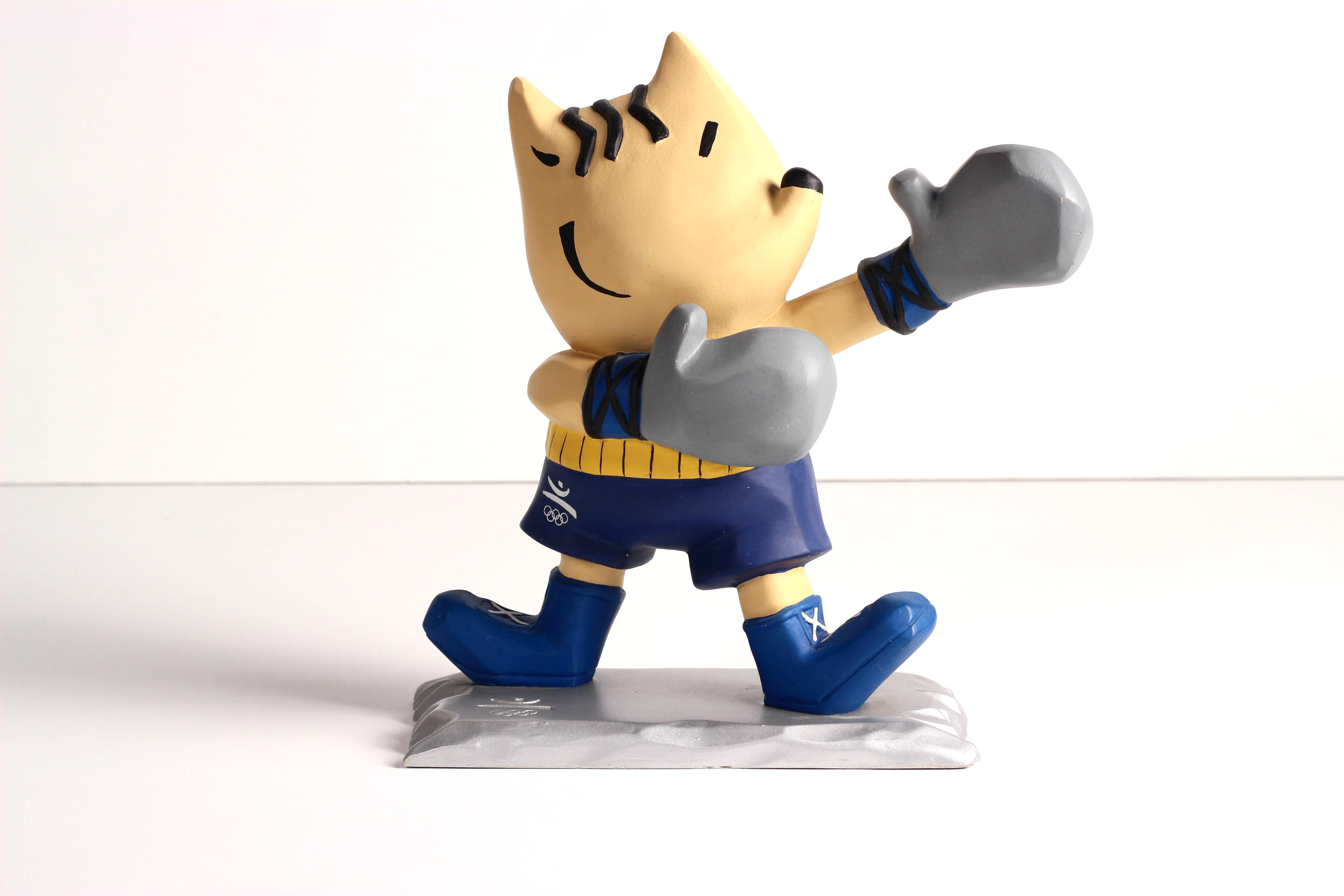Barcelona Olympische Box Mascot Cobi (1992) von Javier Mariscal im Angebot 2