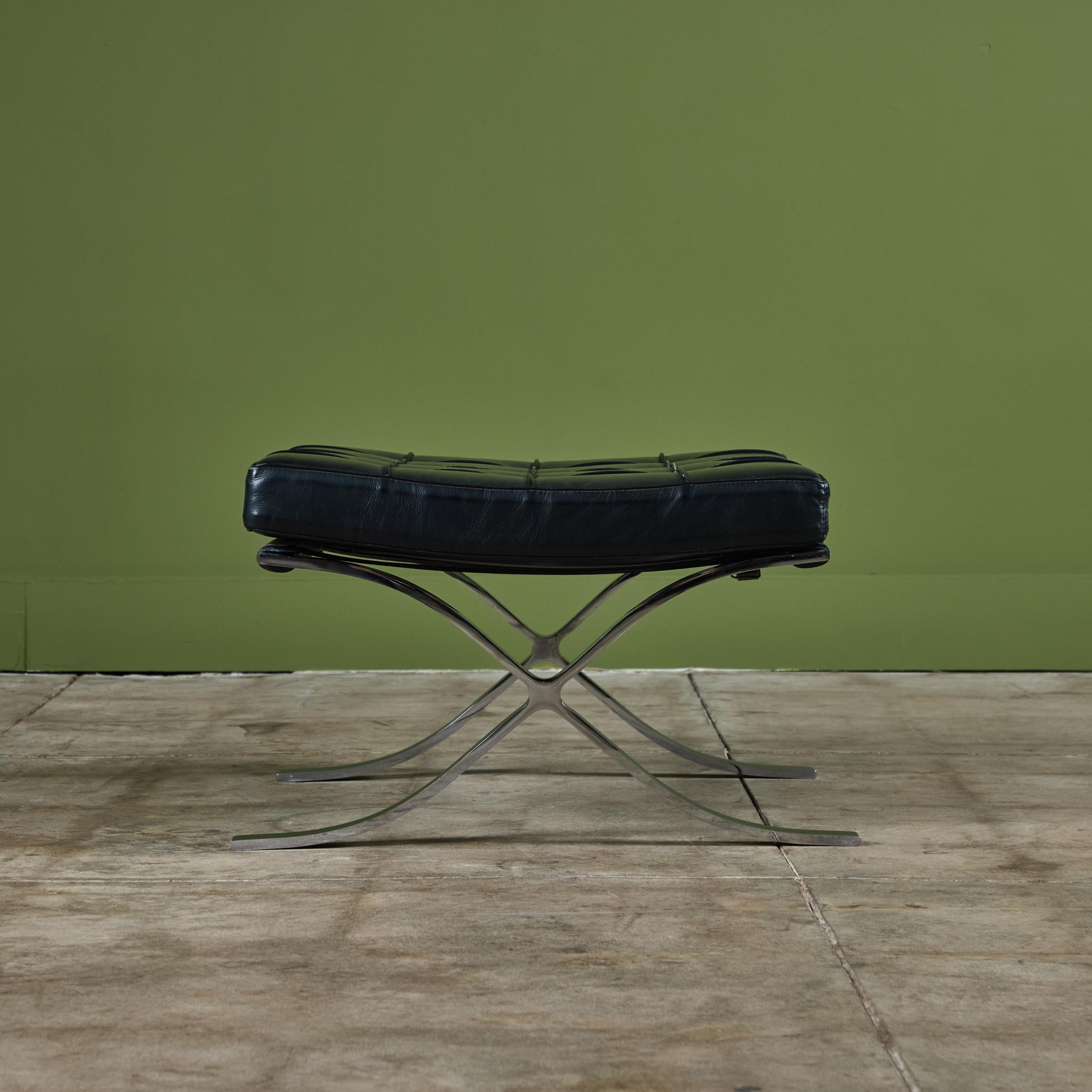 Otomana Barcelona de Mies van der Rohe para Alivar en venta 3