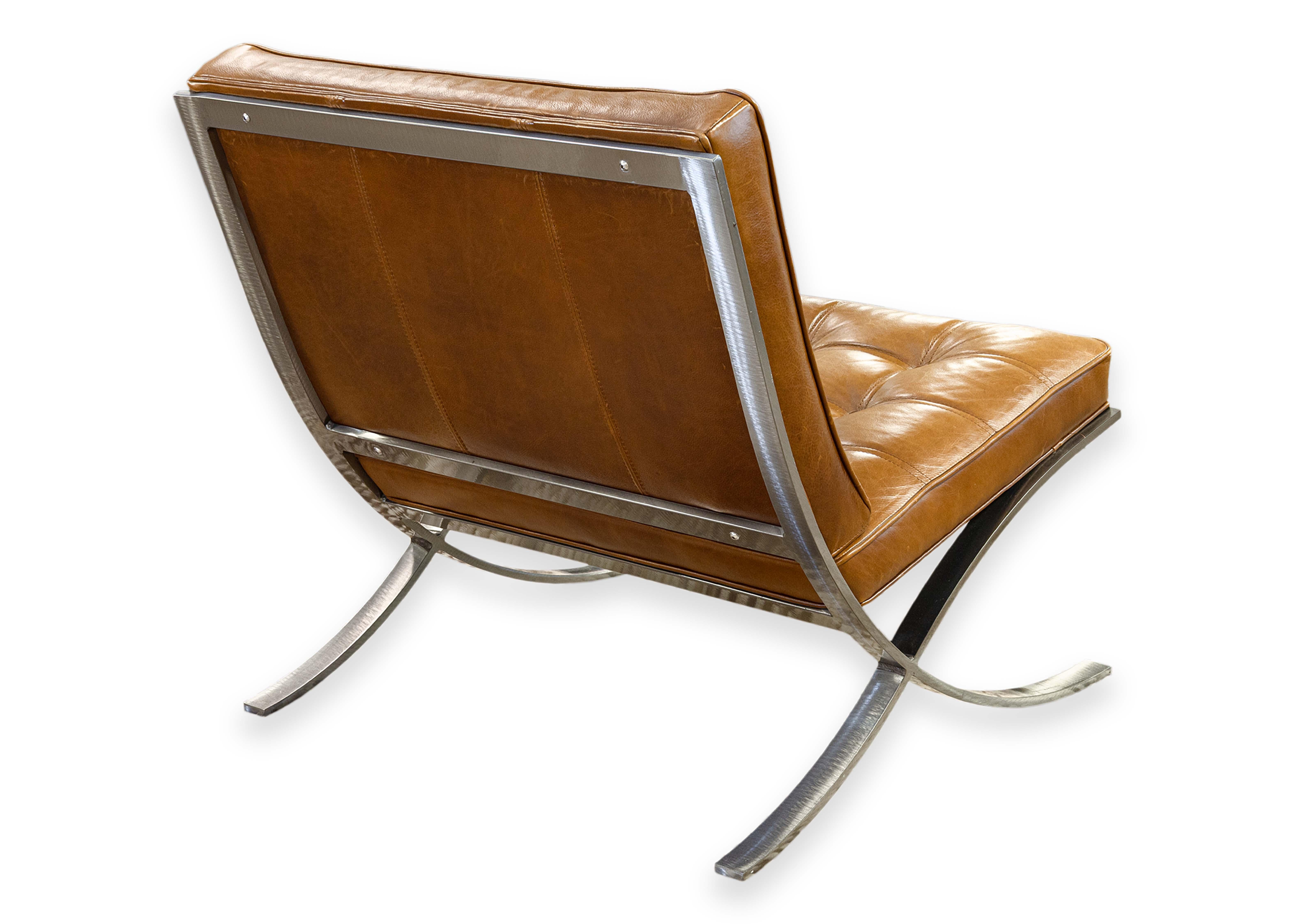 Barcelona Style Braunes Leder und Chrom Contemporary Modern Accent Lounge Chair (amerikanisch) im Angebot