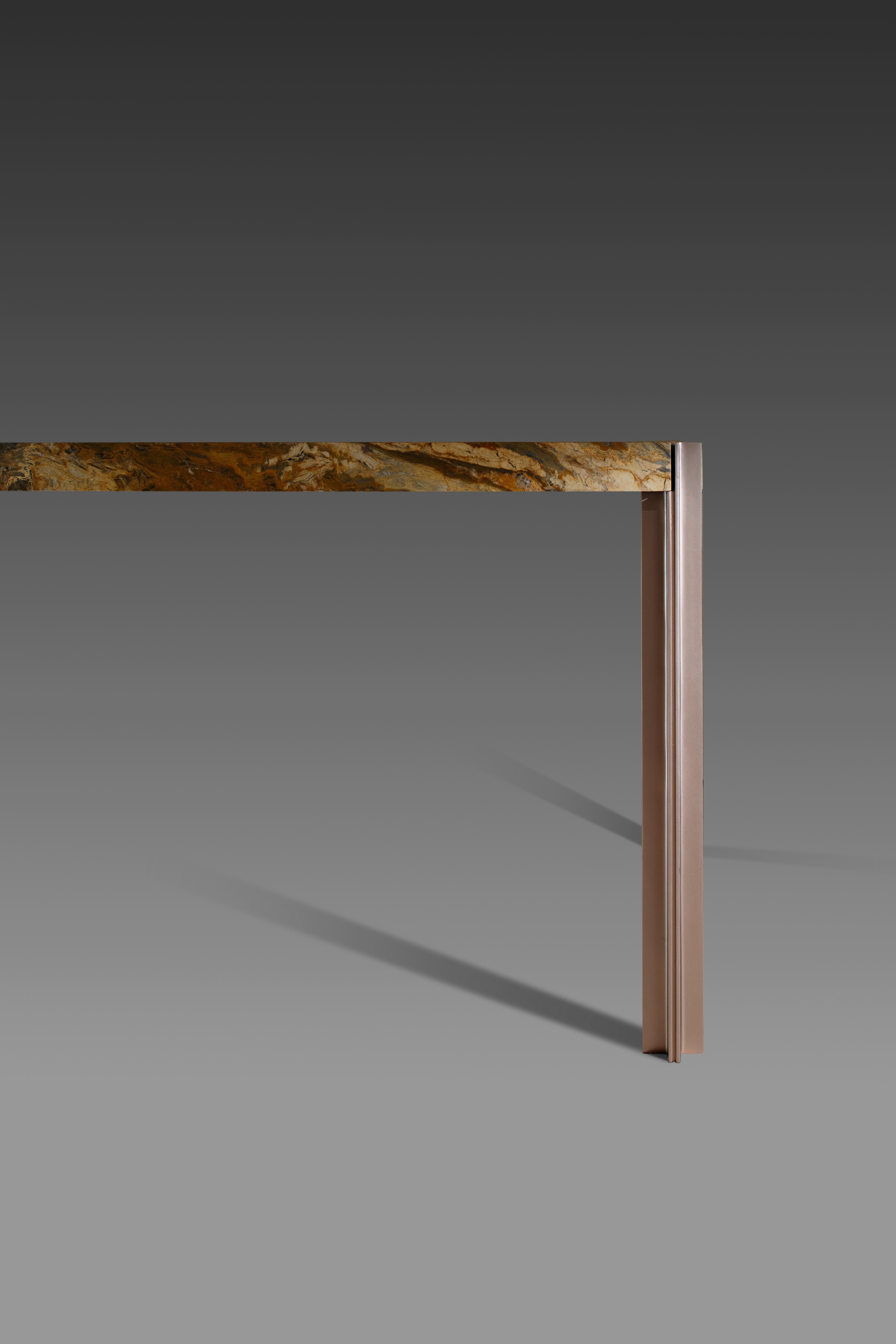 Table Barcelona par Marcio Kogan - Hommage en pierre et en fer à Mies van der Rohe en vente 1