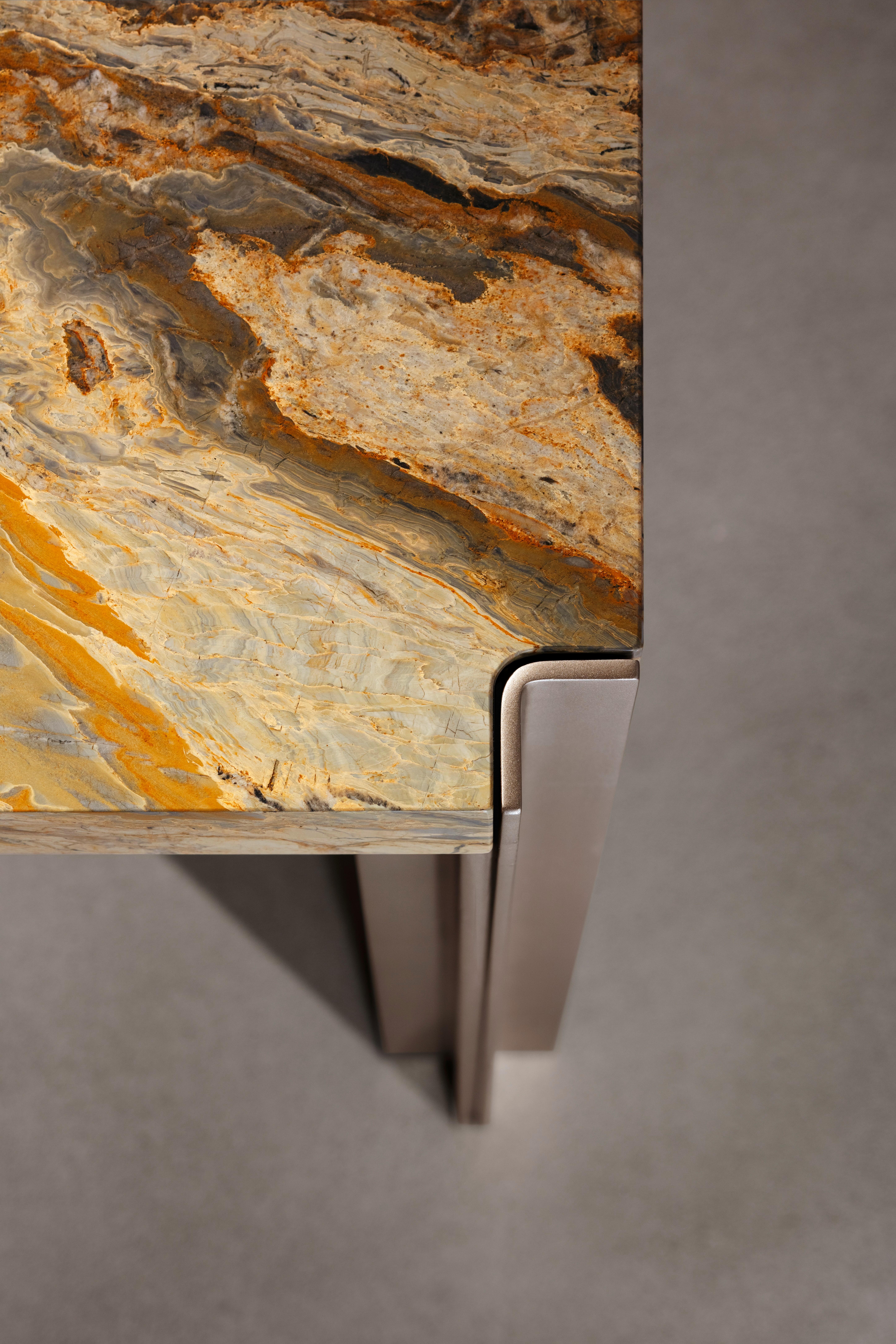 Table Barcelona par Marcio Kogan - Hommage en pierre et en fer à Mies van der Rohe en vente 2
