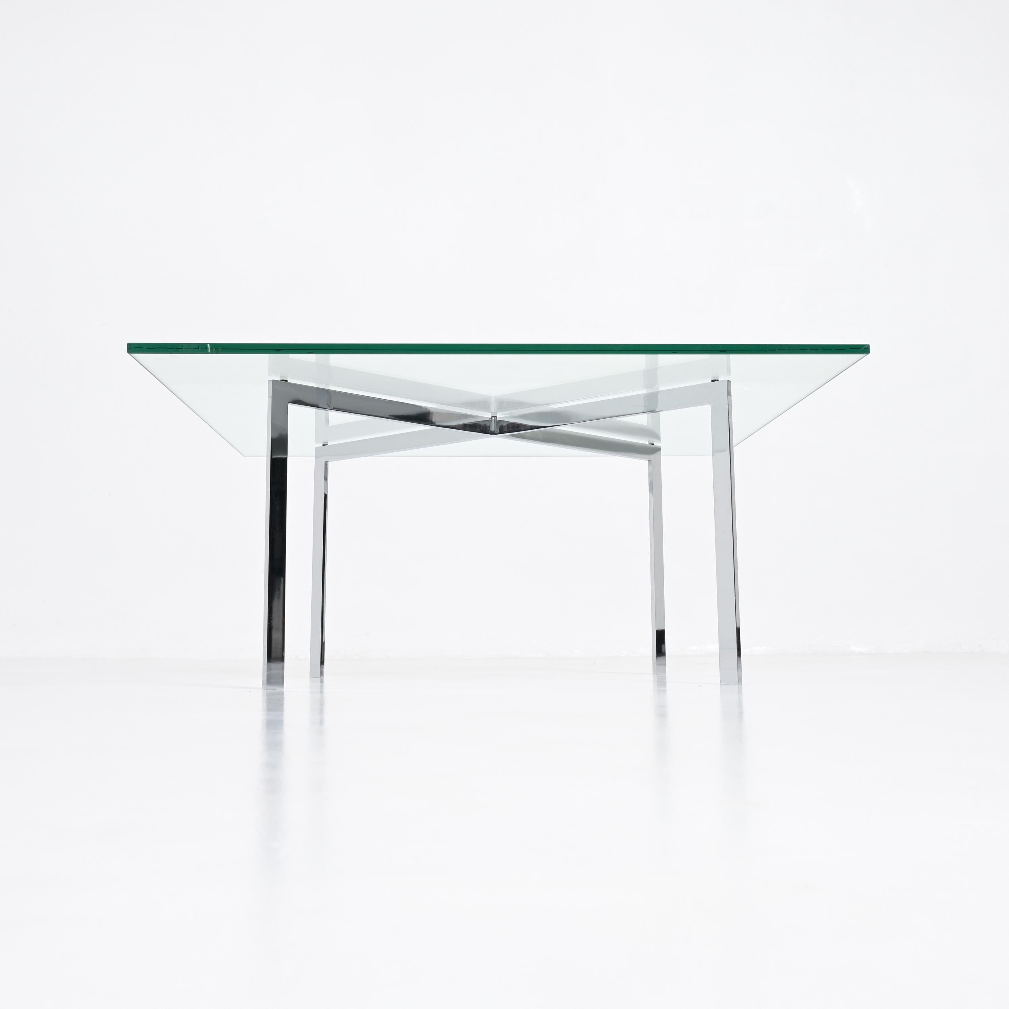 Barcelona - Table basse Tugendhat de L. Mies van der Rohe pour Knoll Int. en vente 4