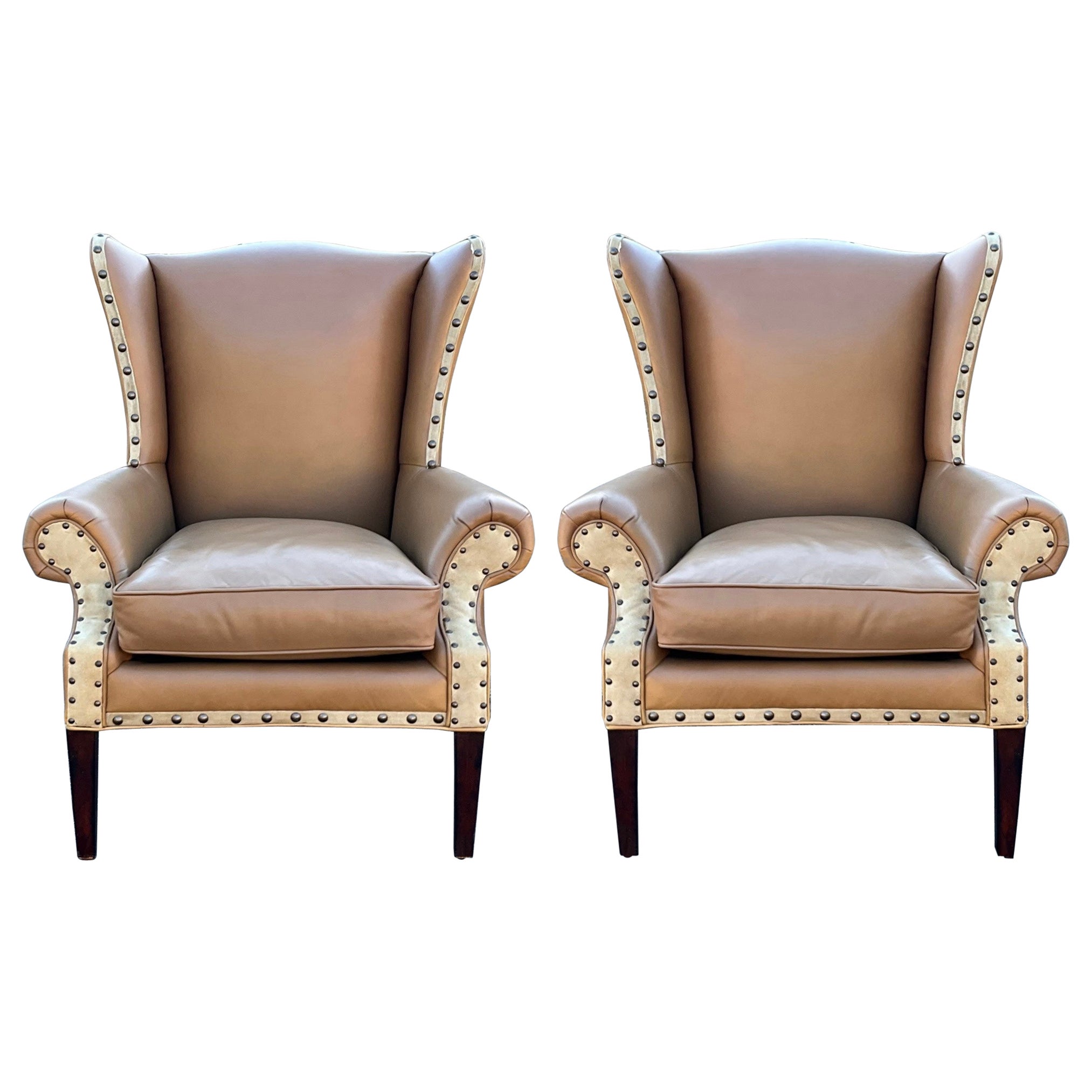 Barclay Butera per Baker Furniture Co. Sedie Wingback in pelle e camoscio, coppia in vendita