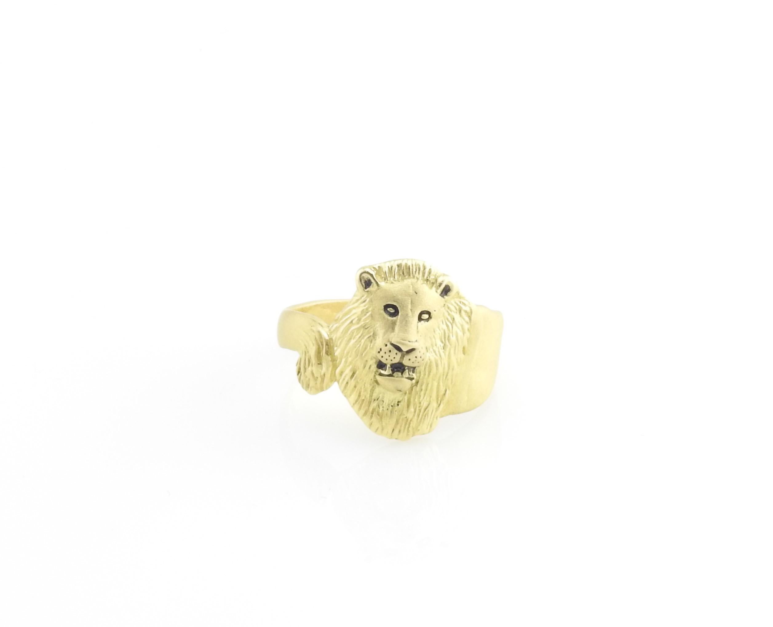 Women's Barclay Hill 18 Karat Yellow Gold Lion Ring