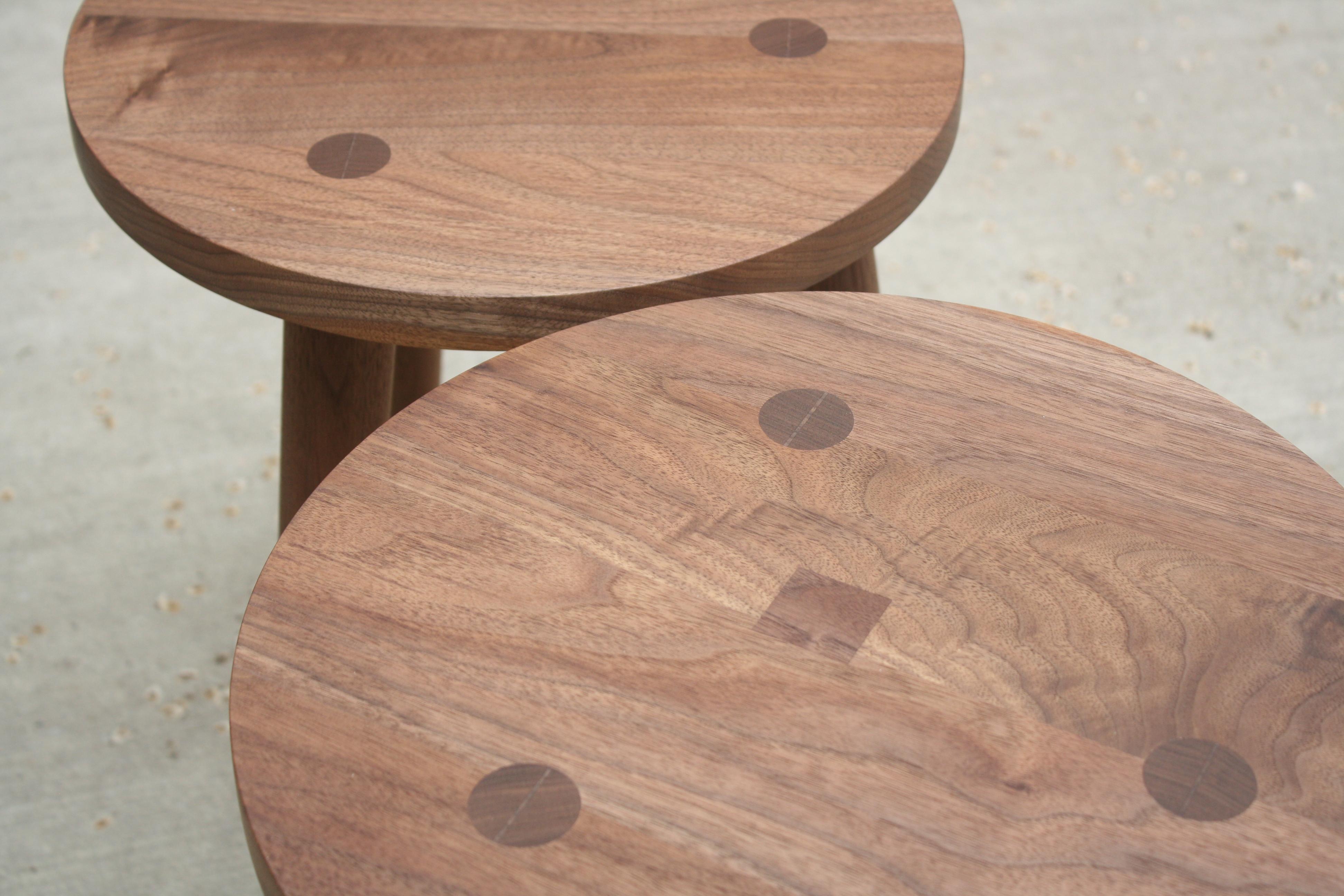Table en bois faite à la main Bare a Handmade par Laylo Studio en vente 2