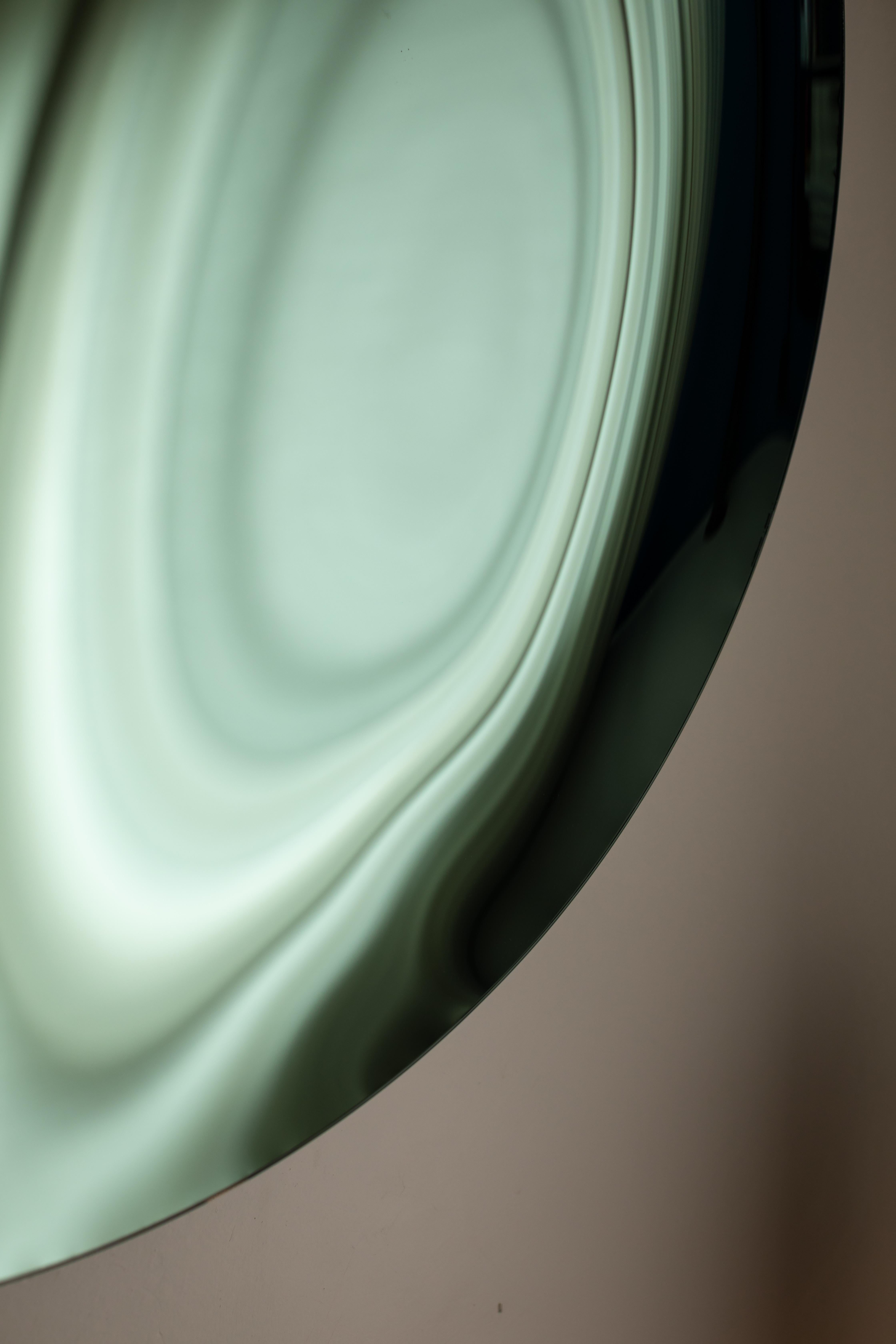 Miroir mural Bare Green par OOM Contemporary Glass en vente 1