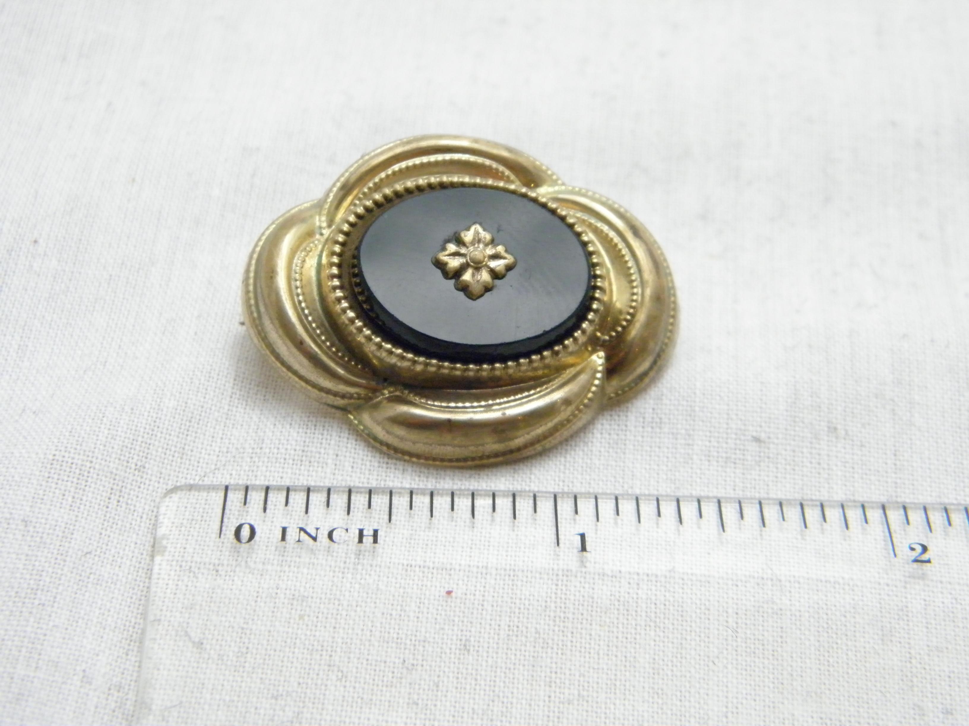 Bargain Antique 9ct Gold Onyx Mourning Brooch Pin c1880 375 Purity Victorian For Sale 1