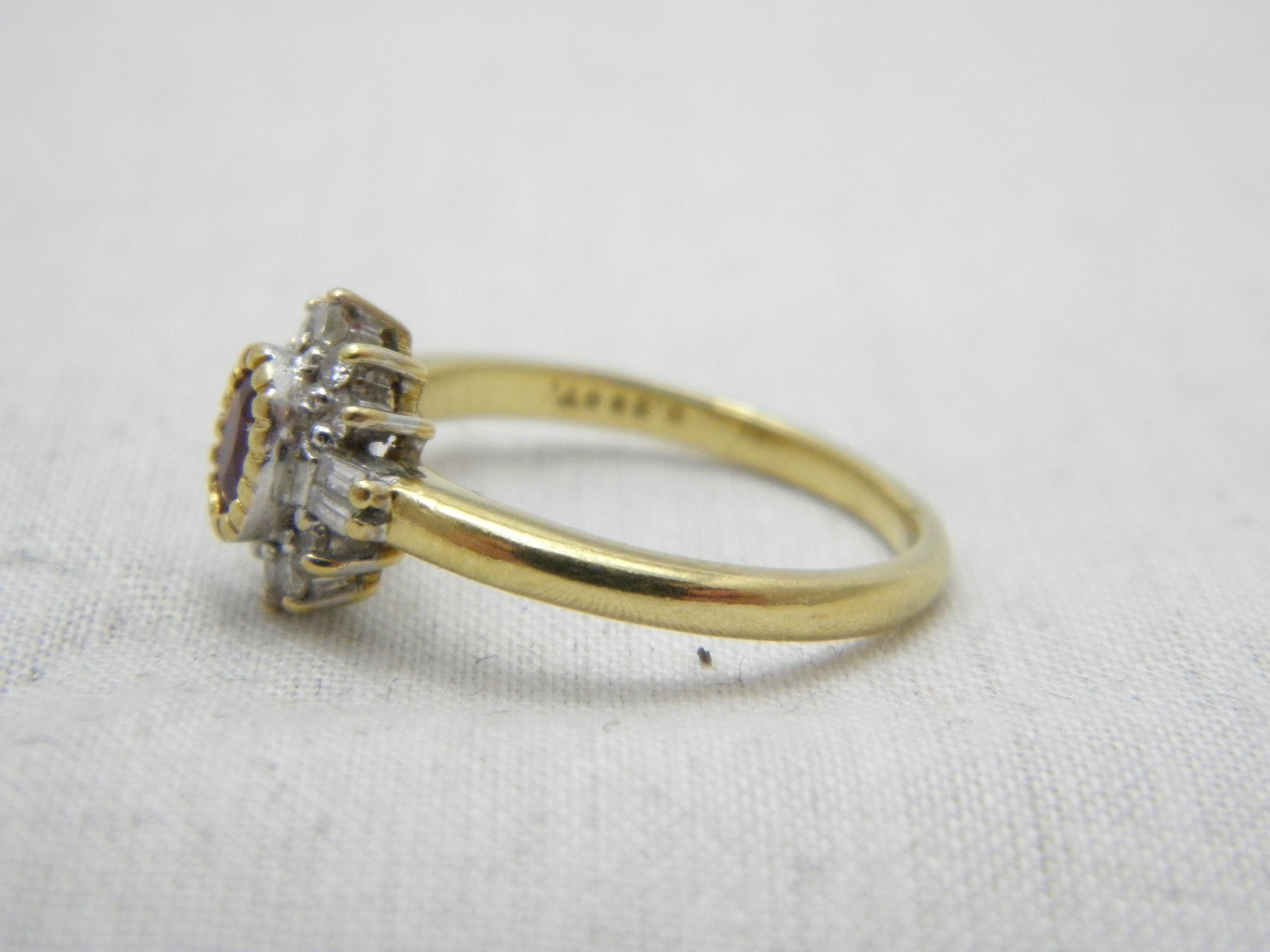 Bargain Vintage 18ct Gold Ruby Diamond Heavy Cluster Engagement Ring In Excellent Condition For Sale In Camelford, GB