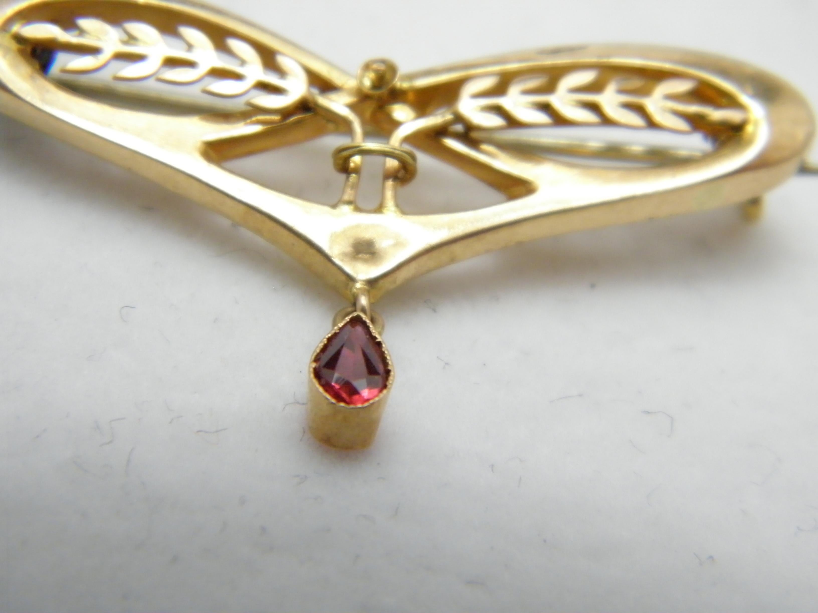 Bargain Vintage 18ct Gold Ruby Harvest Festival Brooch Pin c1950 750 Purity In Fair Condition For Sale In Camelford, GB