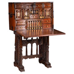 Antique Bargueño or desk with bridge base. Wood, metal. Spanish school, 17th c