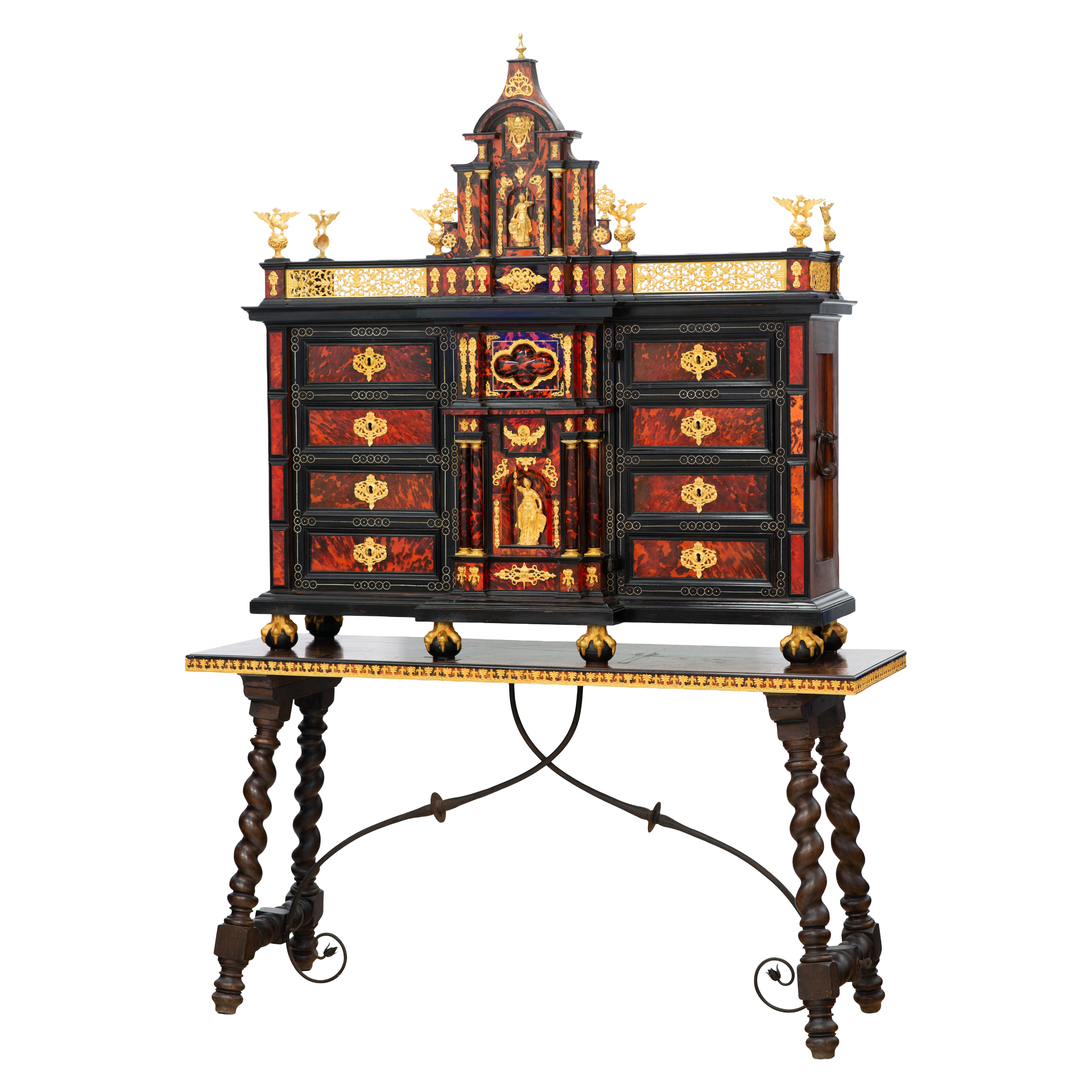 Bargueño. Tortoiseshell, gilt bronze, wrought iron, etc. 17th and 20th c. For Sale