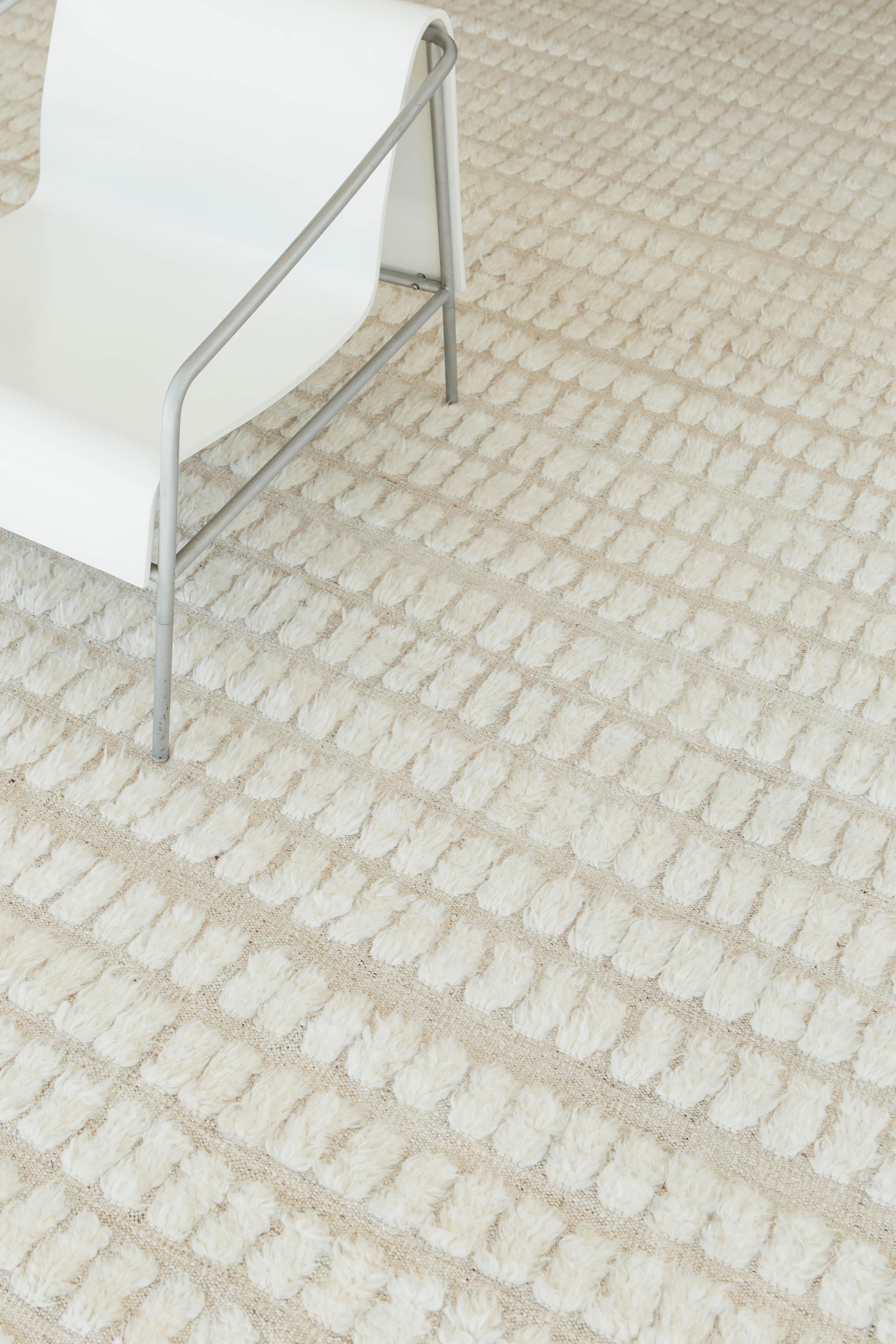 The signature collection of California. Barguzin is handwoven with embossed detailing and an all-over repeating pattern in the perfect shade of white. Designed in Los Angles with care and attention to detail to be lived on.



Rug number: