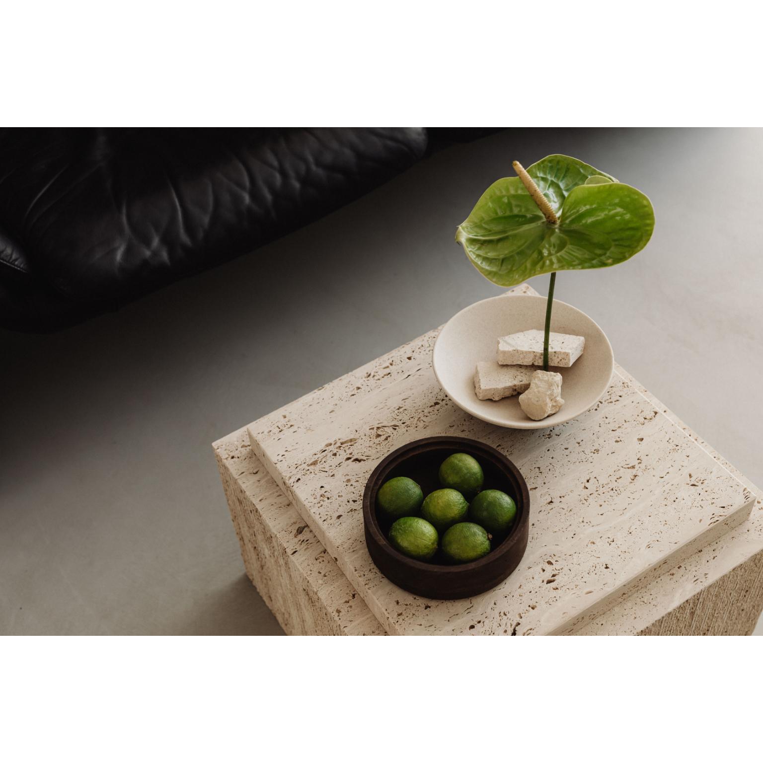 Polonais Table basse Bari par Un'common en vente