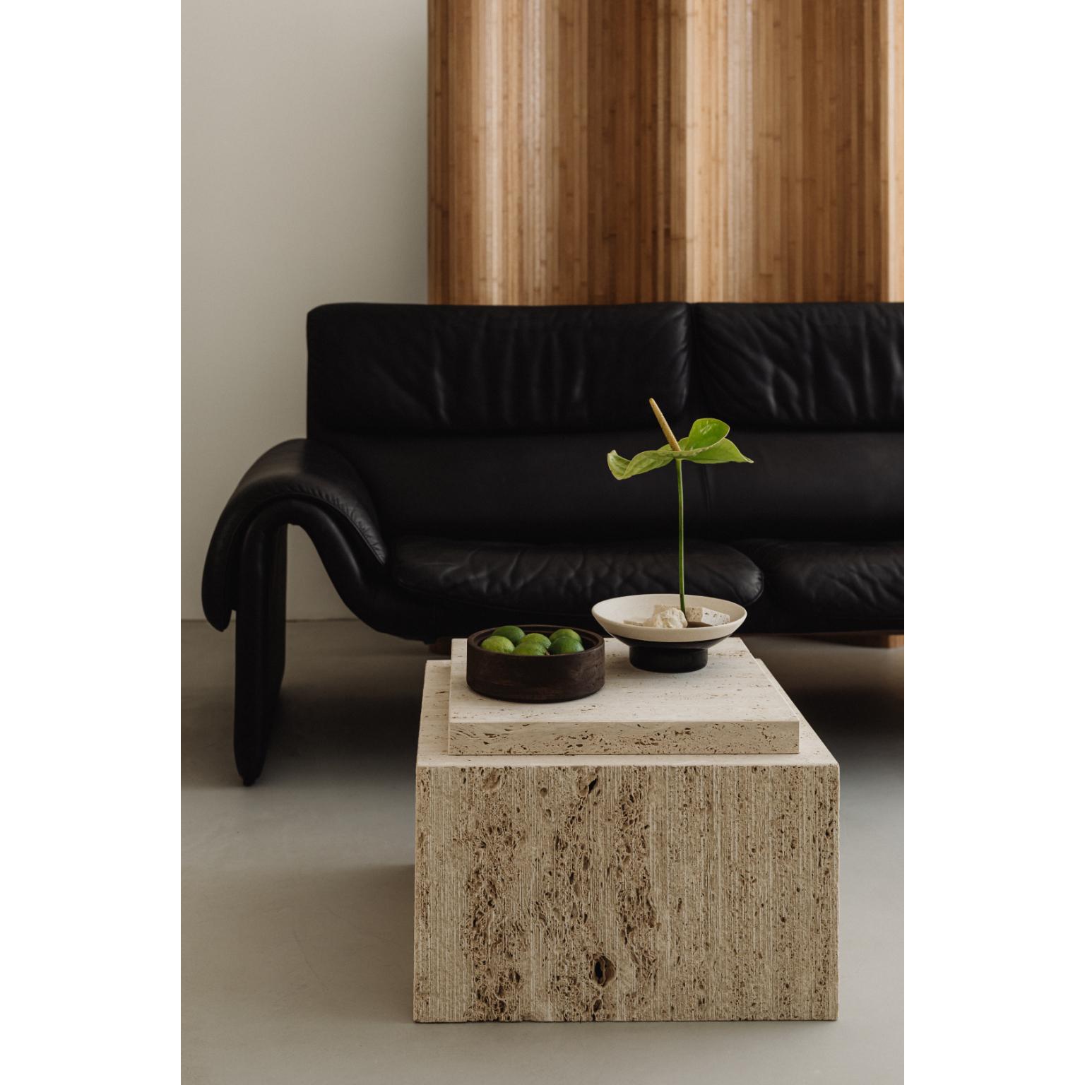 Travertin Table basse Bari par Un'common en vente