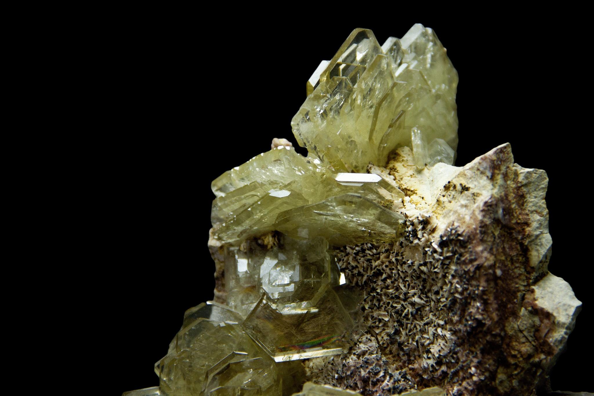 Crystal Barite From Cerro Warihuyn, Huanuco, Peru (1.45 lbs) For Sale