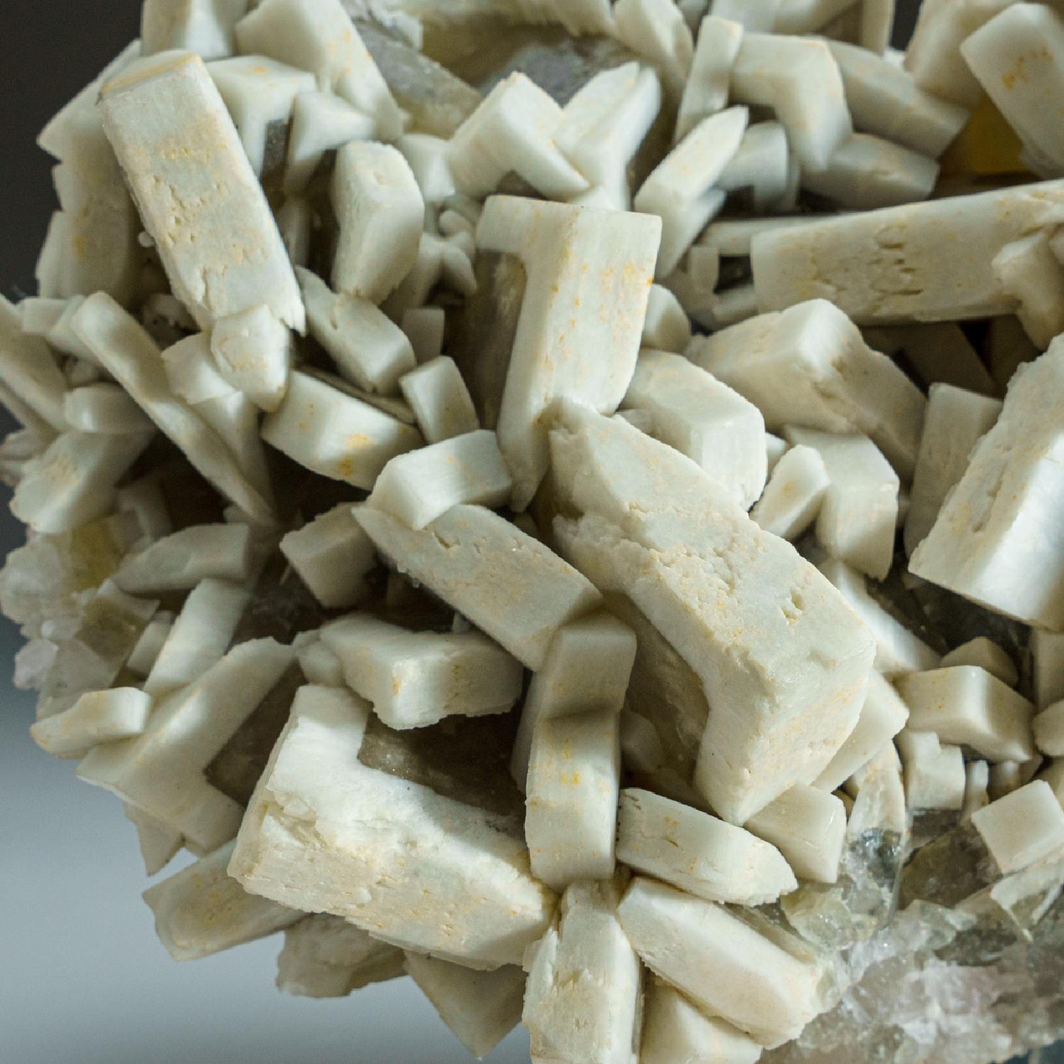 Ein echtes natürliches Barit auf Calcite Pseudomorph aus Indien (Sonstiges) im Angebot