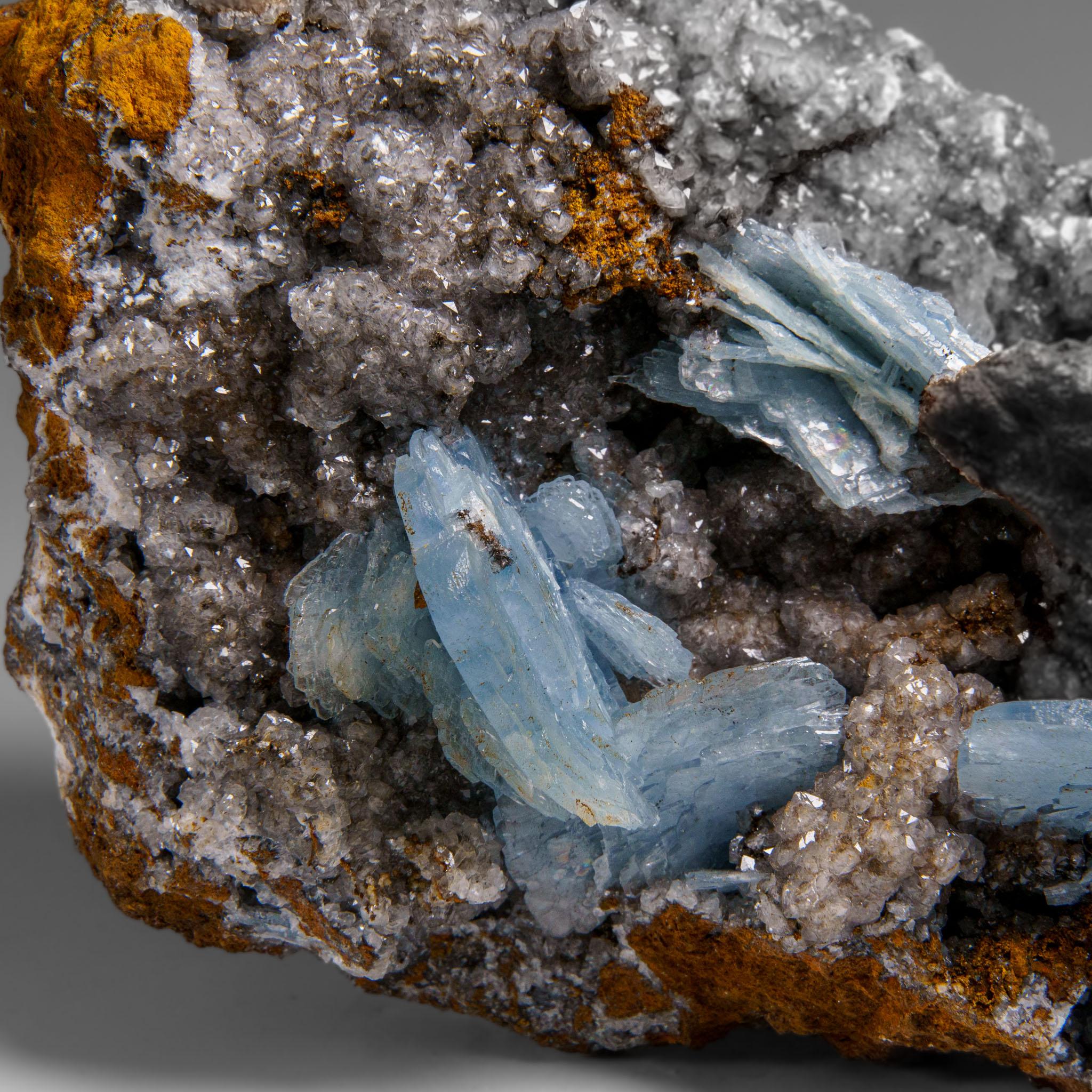Marocchino Barite on Geothite From Jebel Ouichane, Beni Bou Ifrour, Nador, Morocco in vendita