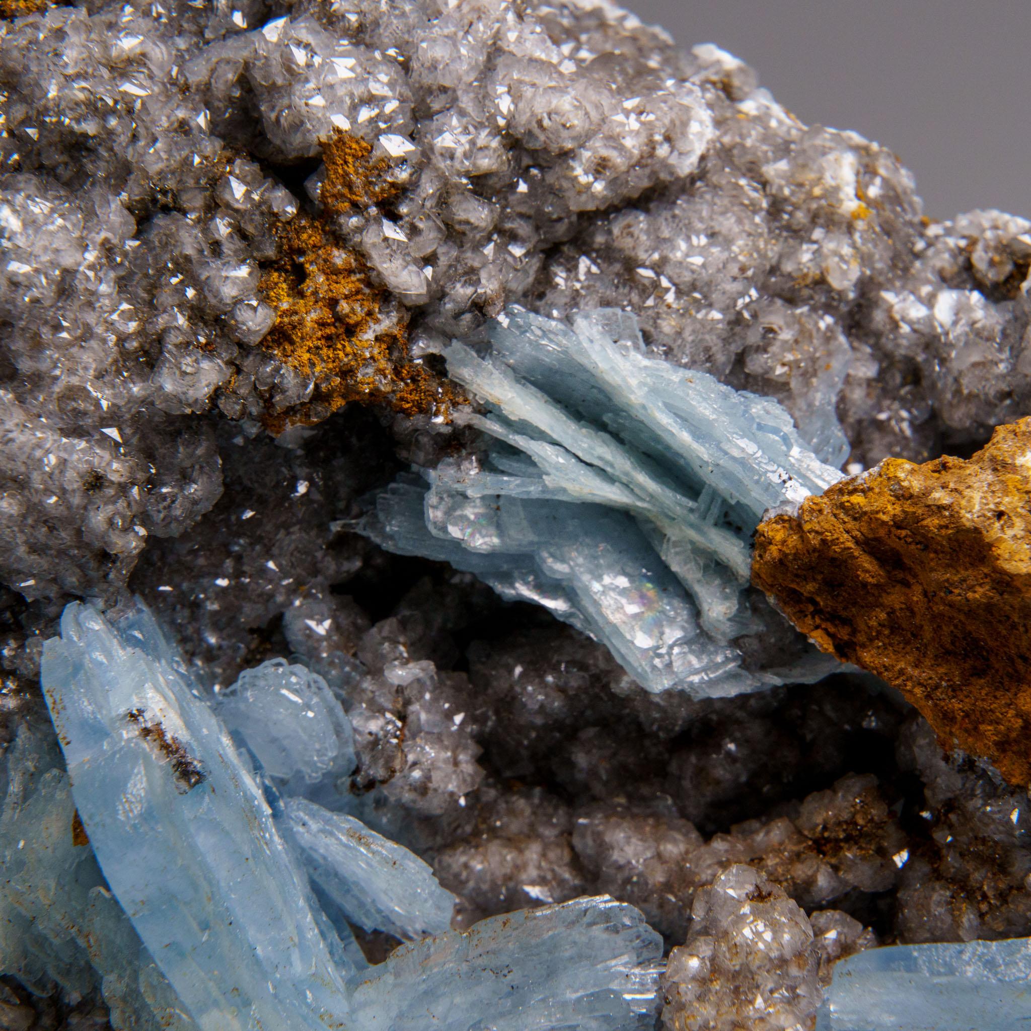 Altro Barite on Geothite From Jebel Ouichane, Beni Bou Ifrour, Nador, Morocco in vendita
