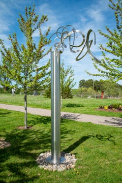 Just Breathe - scultura astratta alta e contemporanea in acciaio inox per esterni