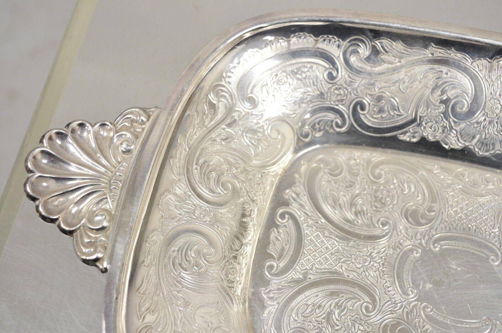 Barker Ellis England EPCA Silver Plated Shell Handle Etched Candy Dish - a Pair In Good Condition For Sale In Philadelphia, PA