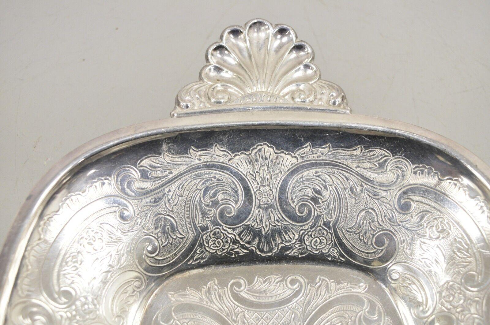 Barker Ellis England EPCA Silver Plated Shell Handle Etched Candy Dish - a Pair For Sale 3