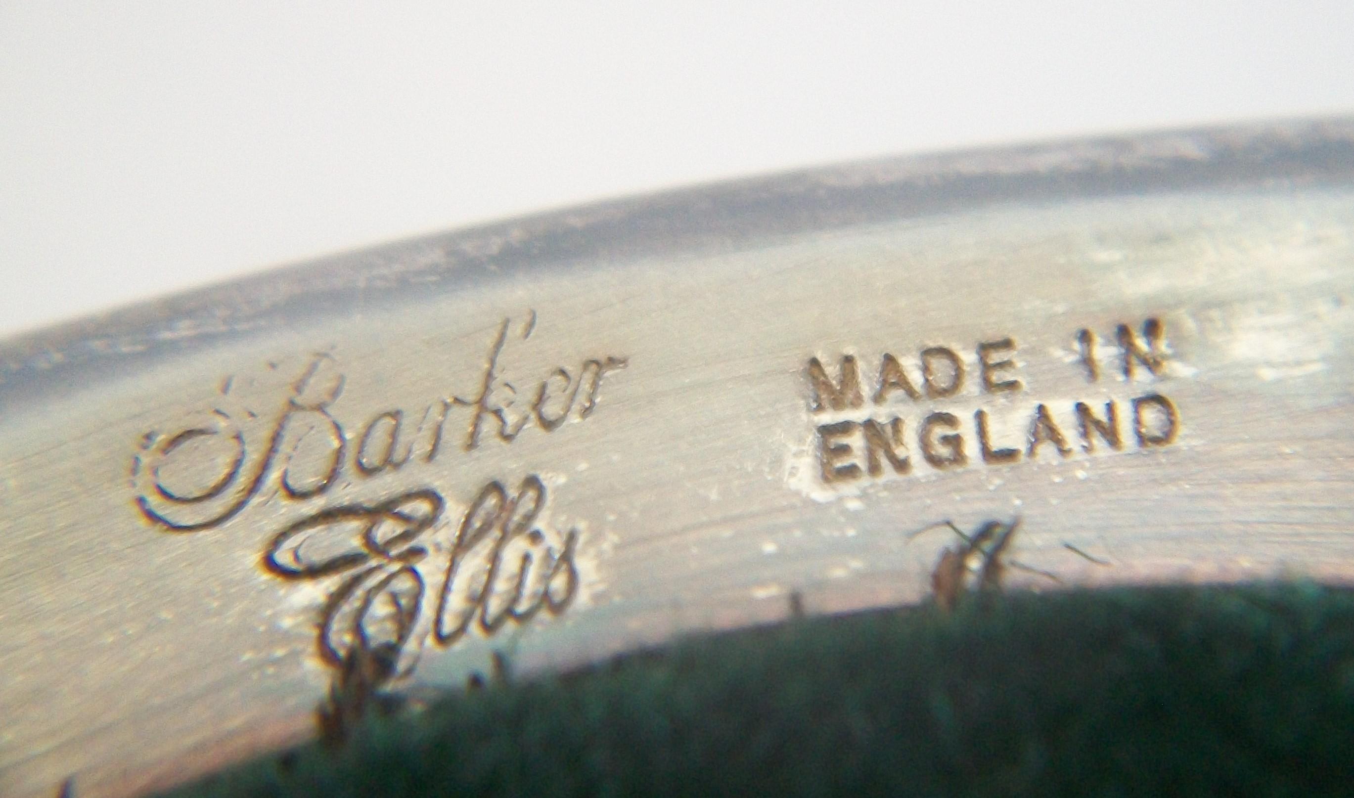 BARKER ELLIS - Vintage Silver Plate Bottle Coaster - U.K. - Mid 20th Century For Sale 7