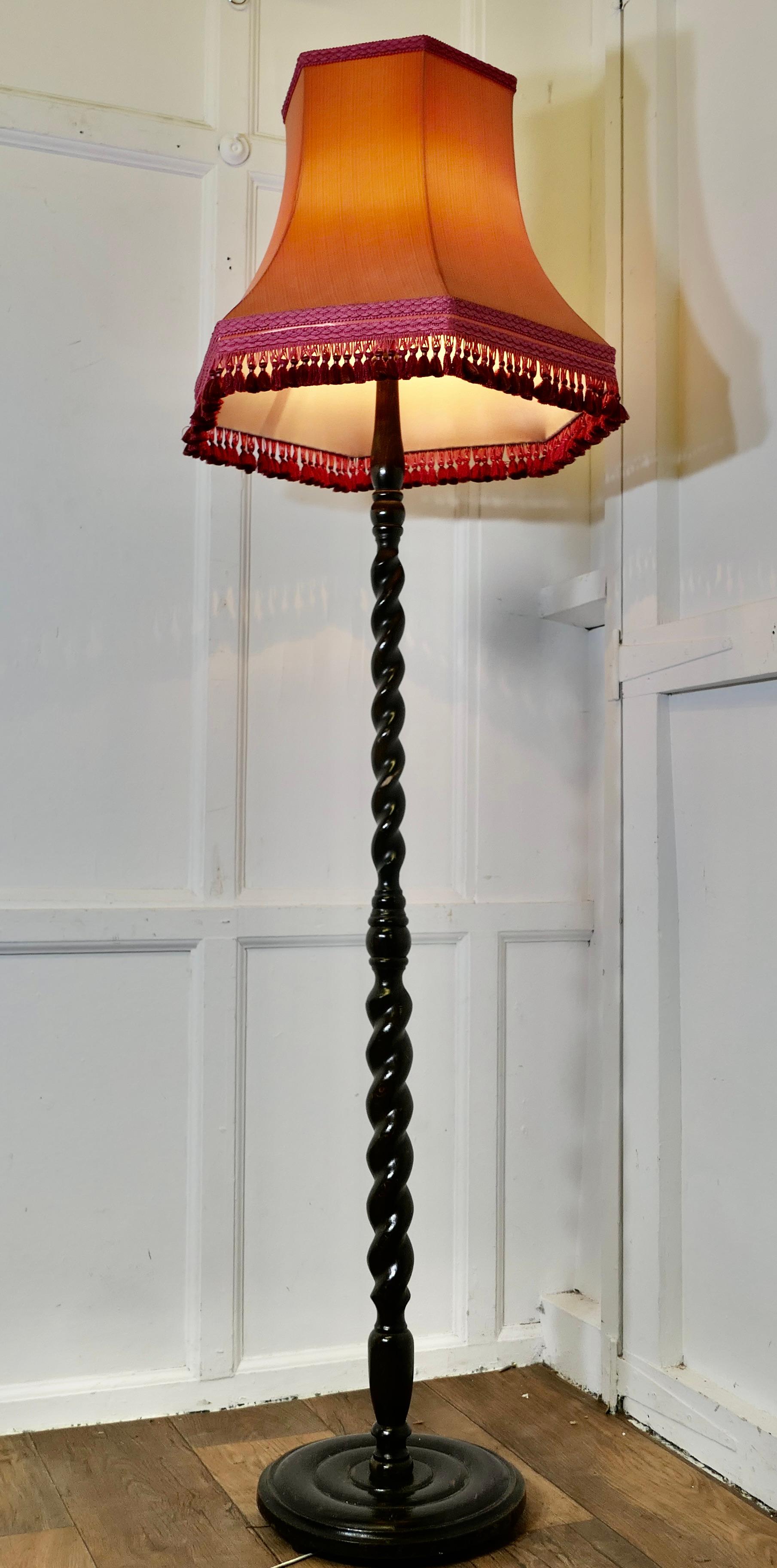 Lampada da terra Barley Twist In condizioni buone in vendita a Godshill, Isle of Wight